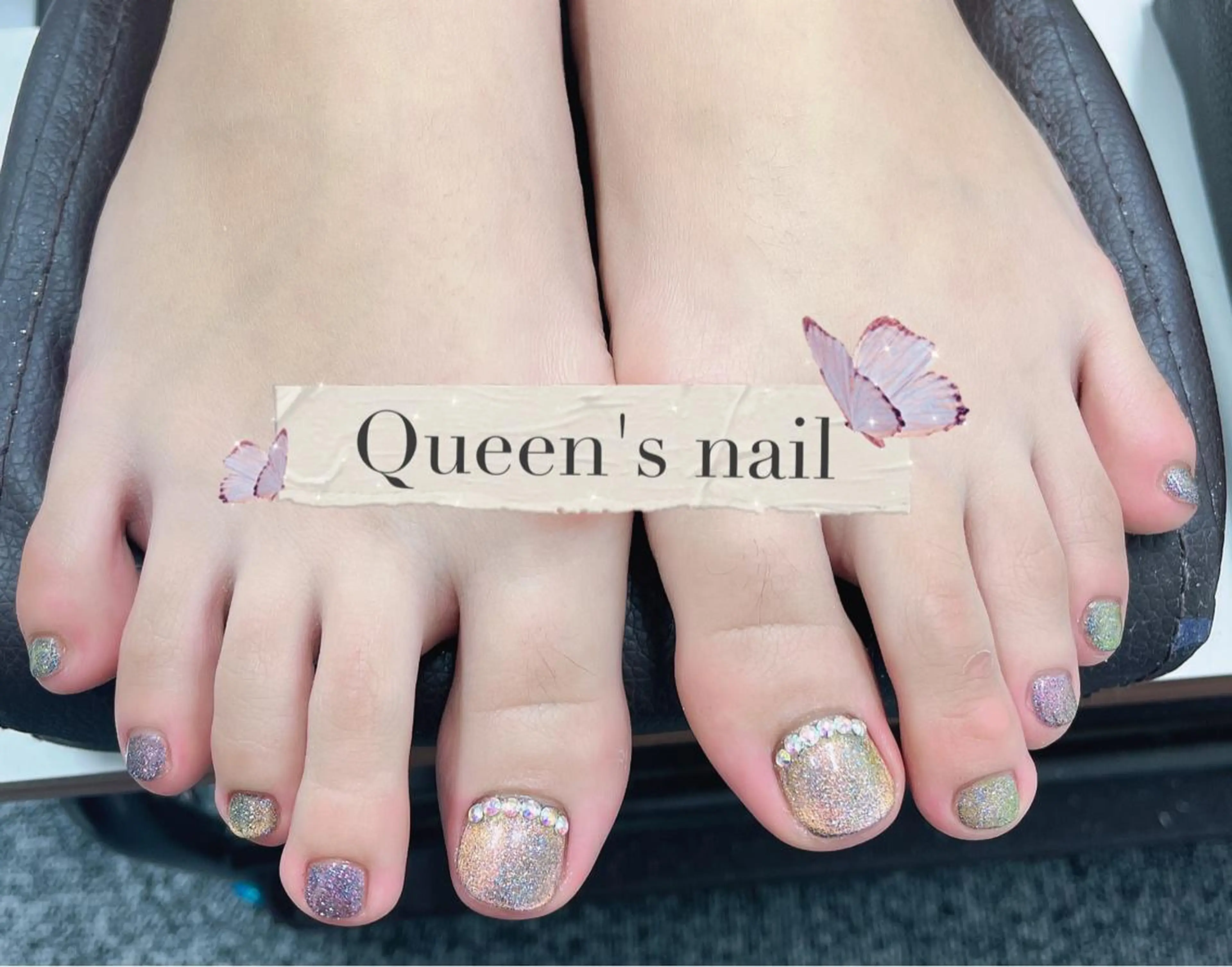 ネイル フットネイル Queens ciciのネイルデザイン