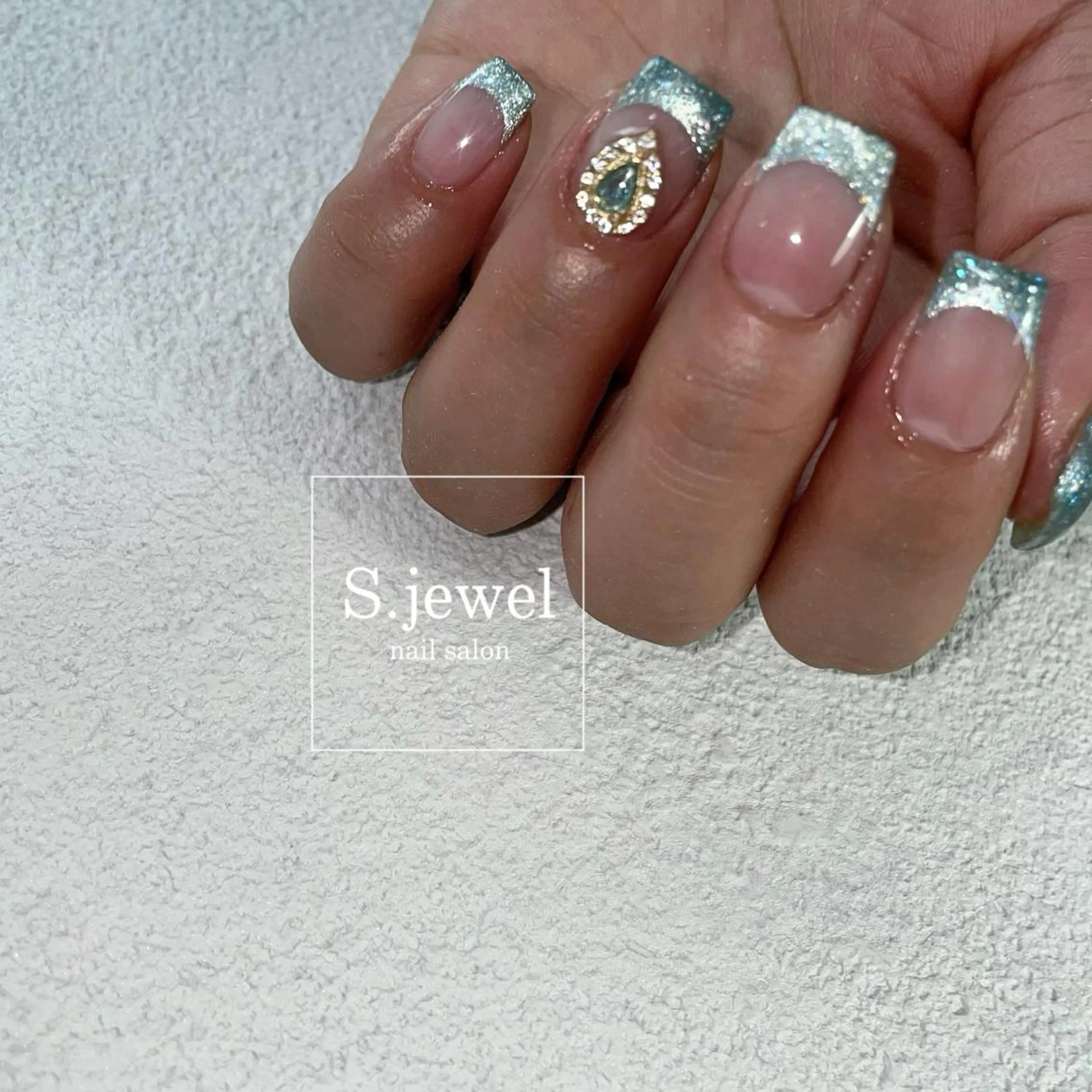 ネイル S. JEWELのネイルデザイン