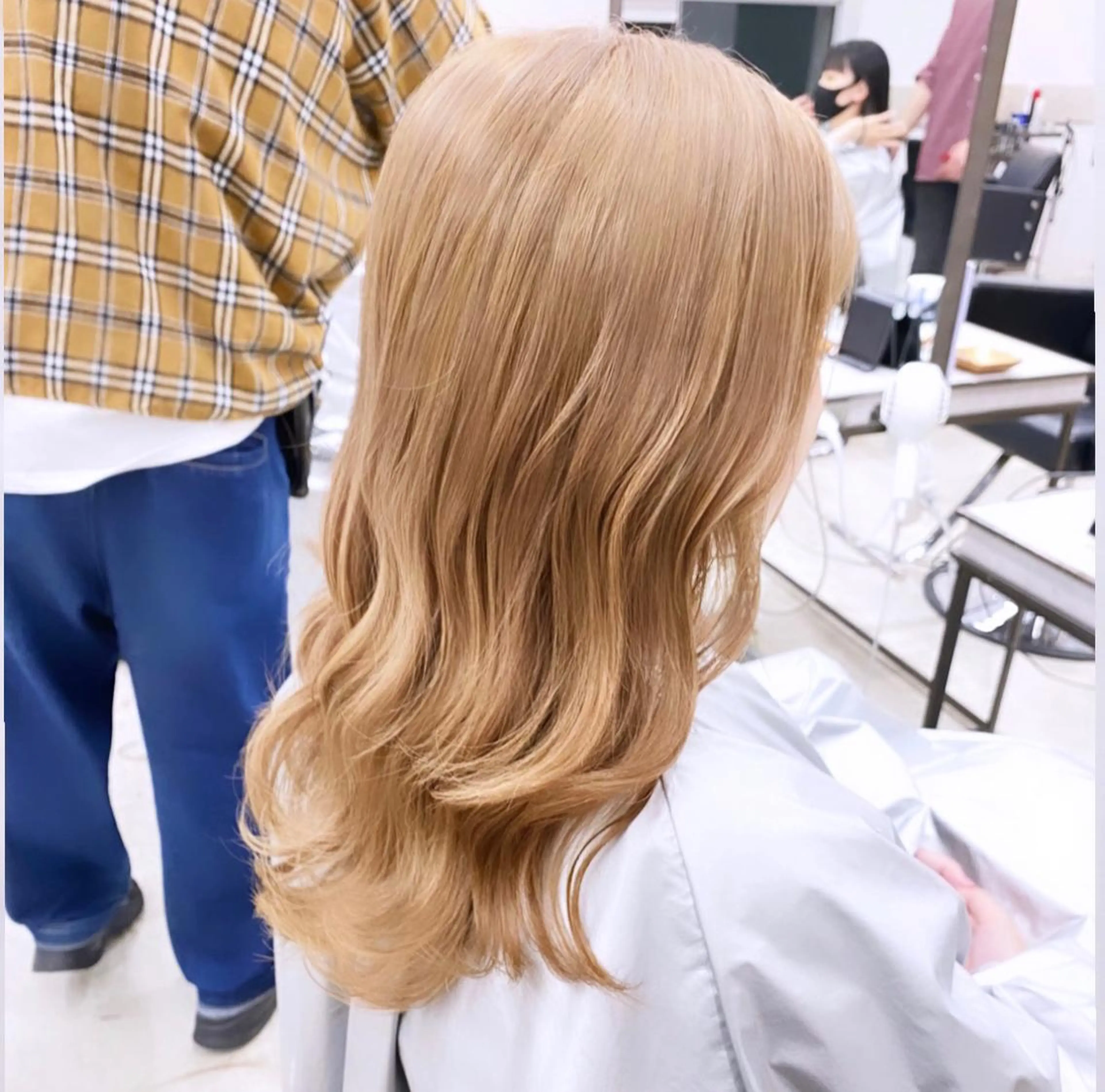セミロング カラー ヘアカラー トリートメント DX  share salon渋谷所属・カラー系/カット特化 🟠オオタキマサシのヘアスタイル