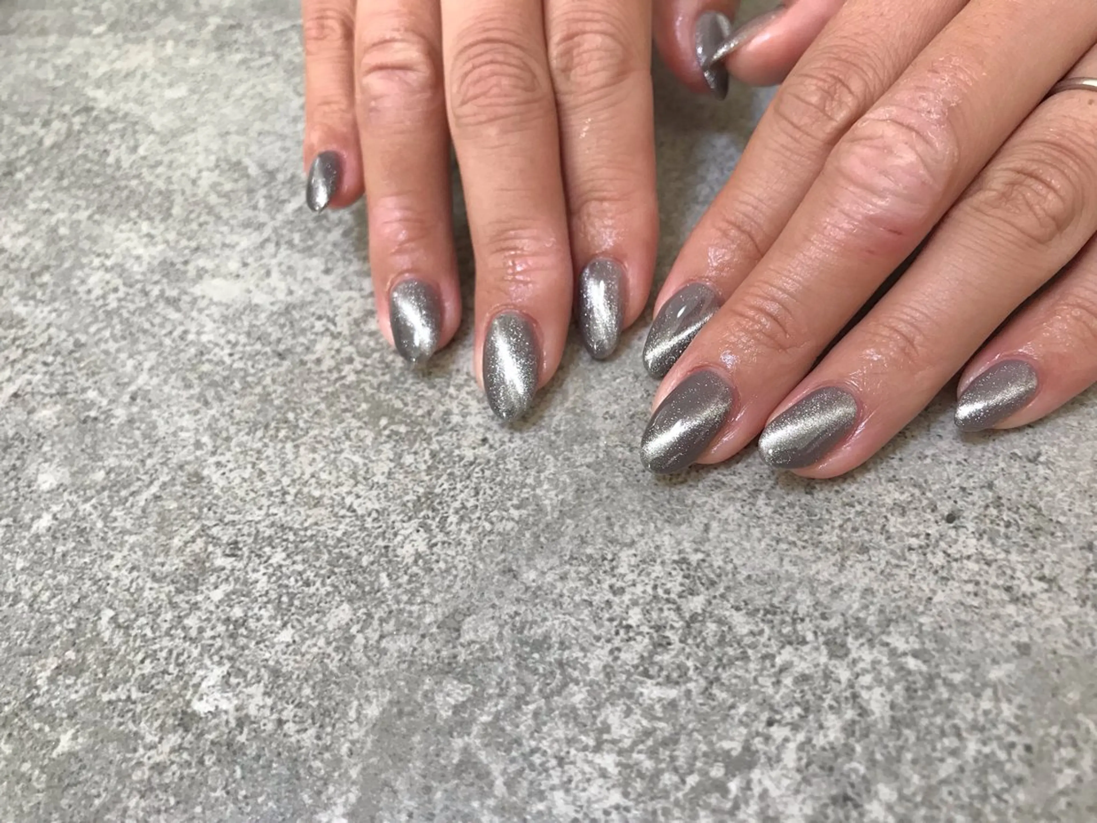 ネイル ハンドネイル 丸山 萌奈のネイルデザイン