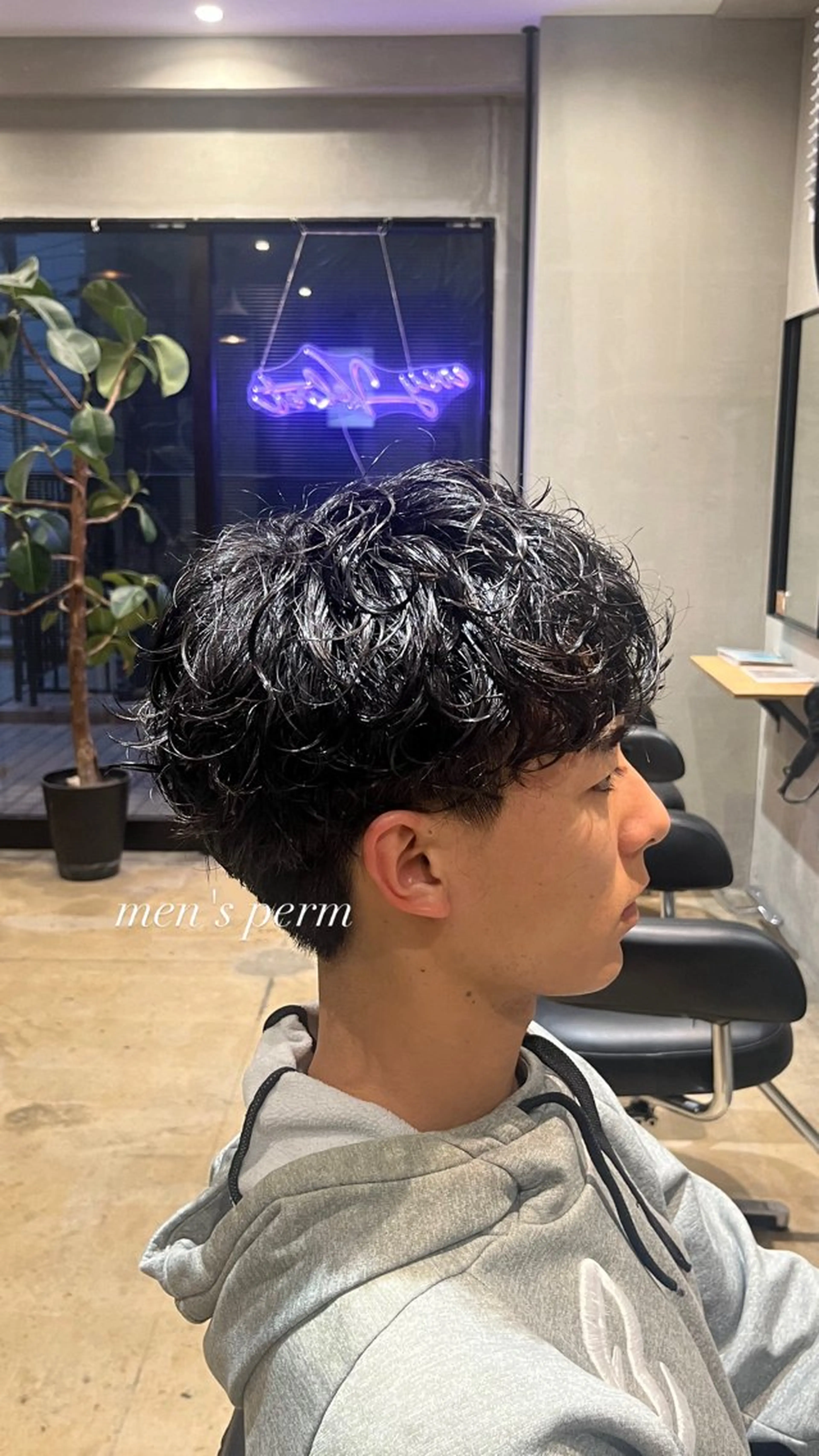 パーマ メンズ メンズパーマ シャドーパーマ カット パーマ みわ/博多 ブリーチ/メンズヘアのヘアスタイル