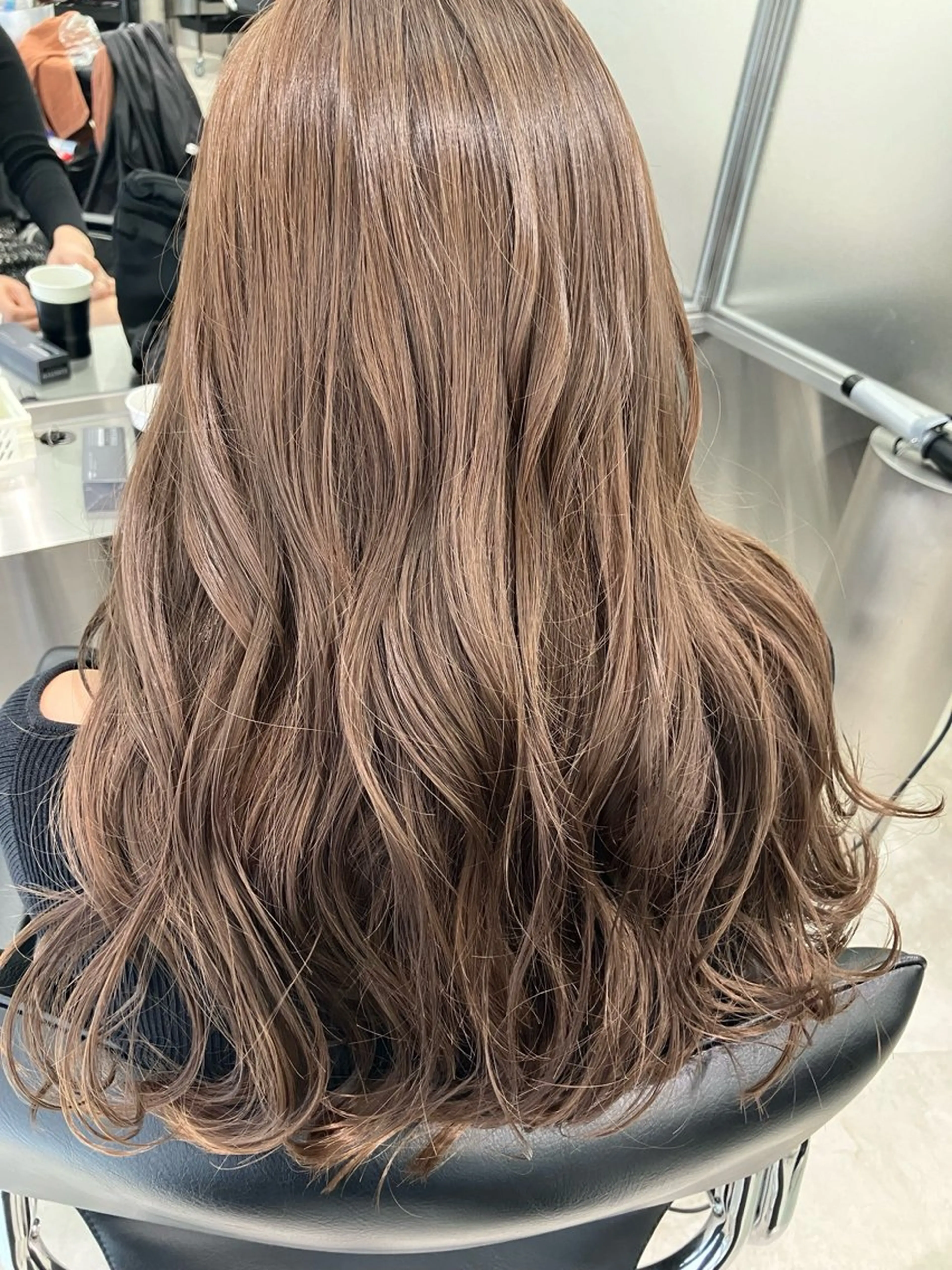 ロング カラー グレージュ ミルクティーグレージュ 髪質改善/艶カラー 縮毛矯正/みほのヘアスタイル