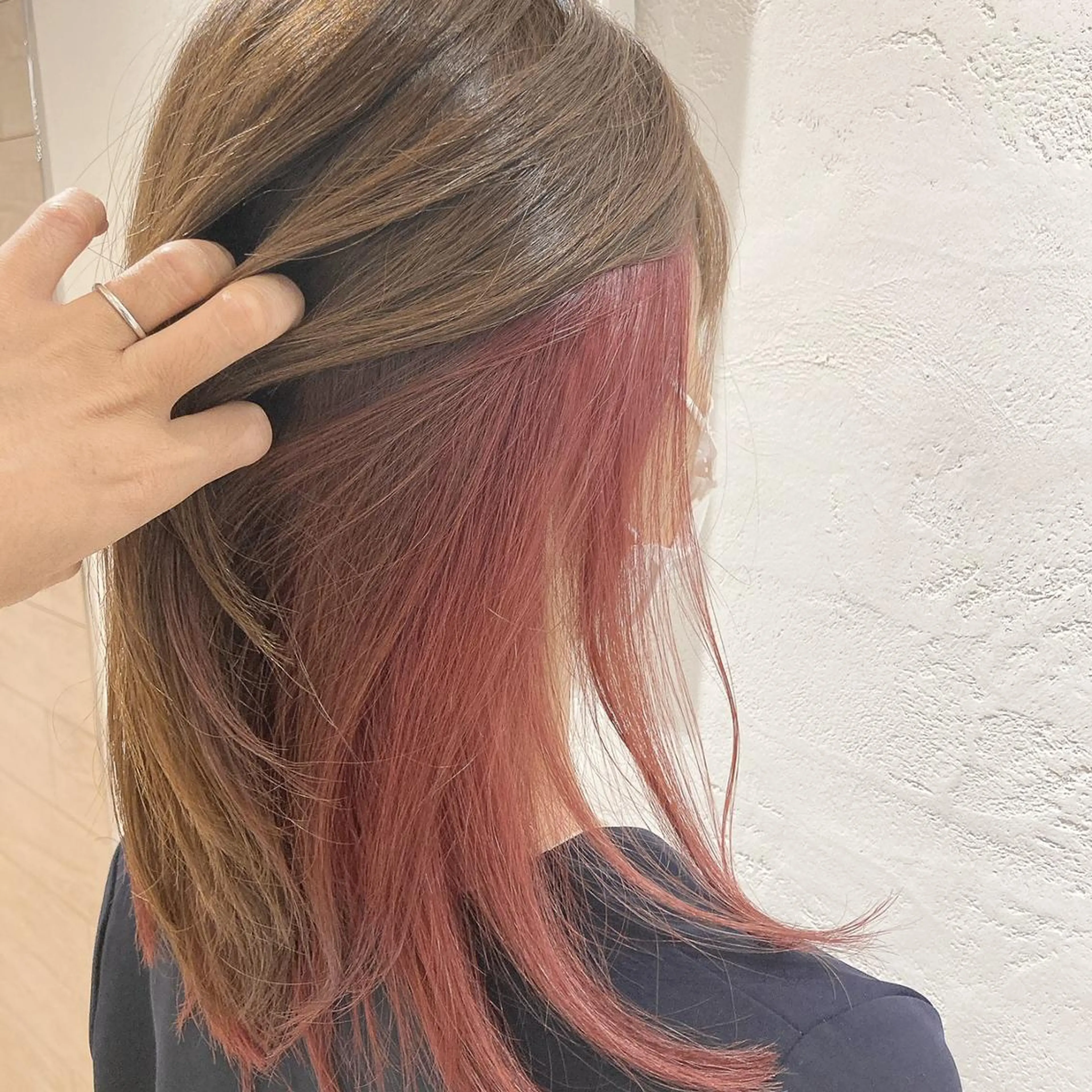 ミディアム 🌿アロマヘアルーム 新宿店✂︎のヘアスタイル