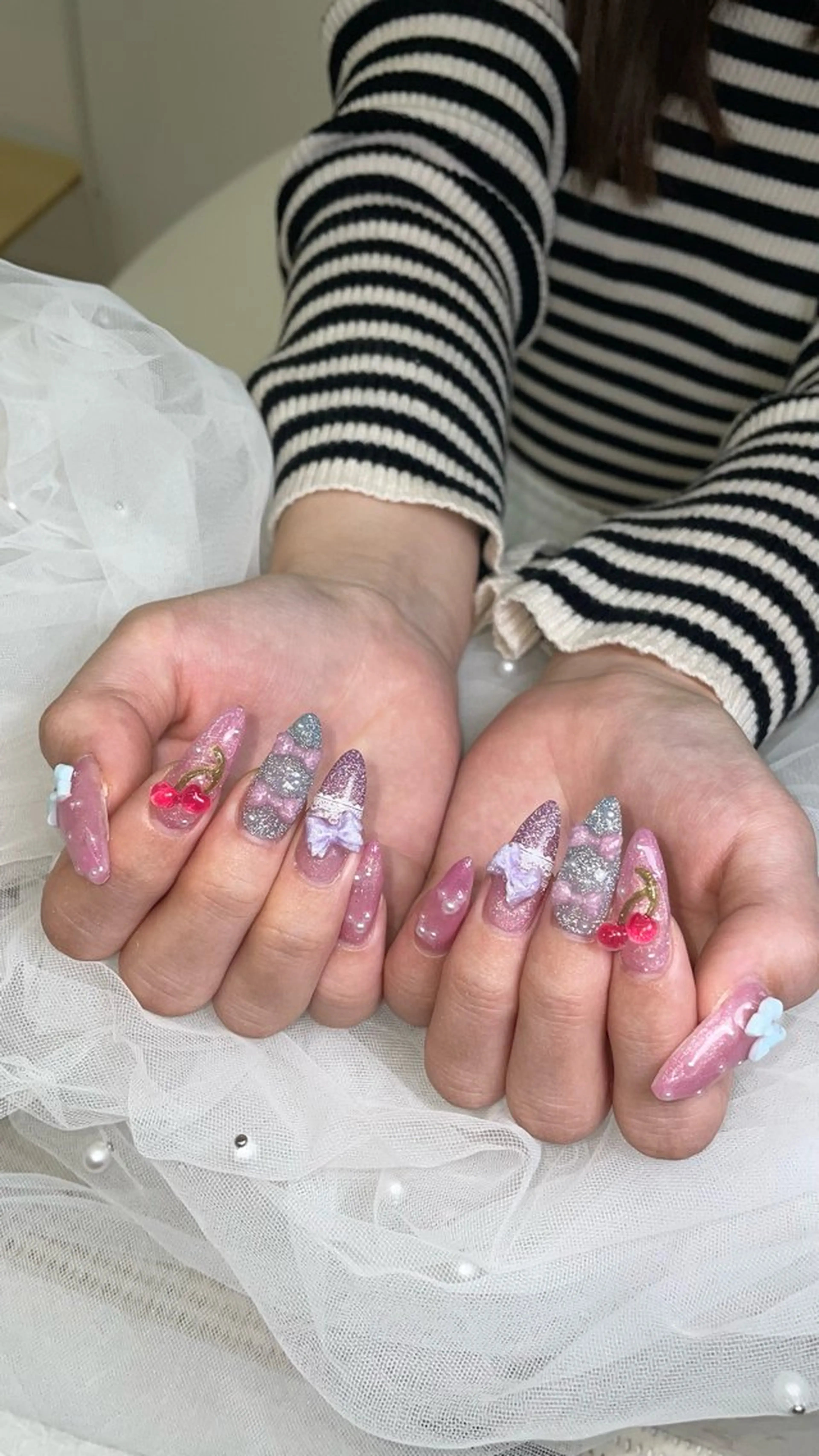 ネイル moon nail hikariのネイルデザイン