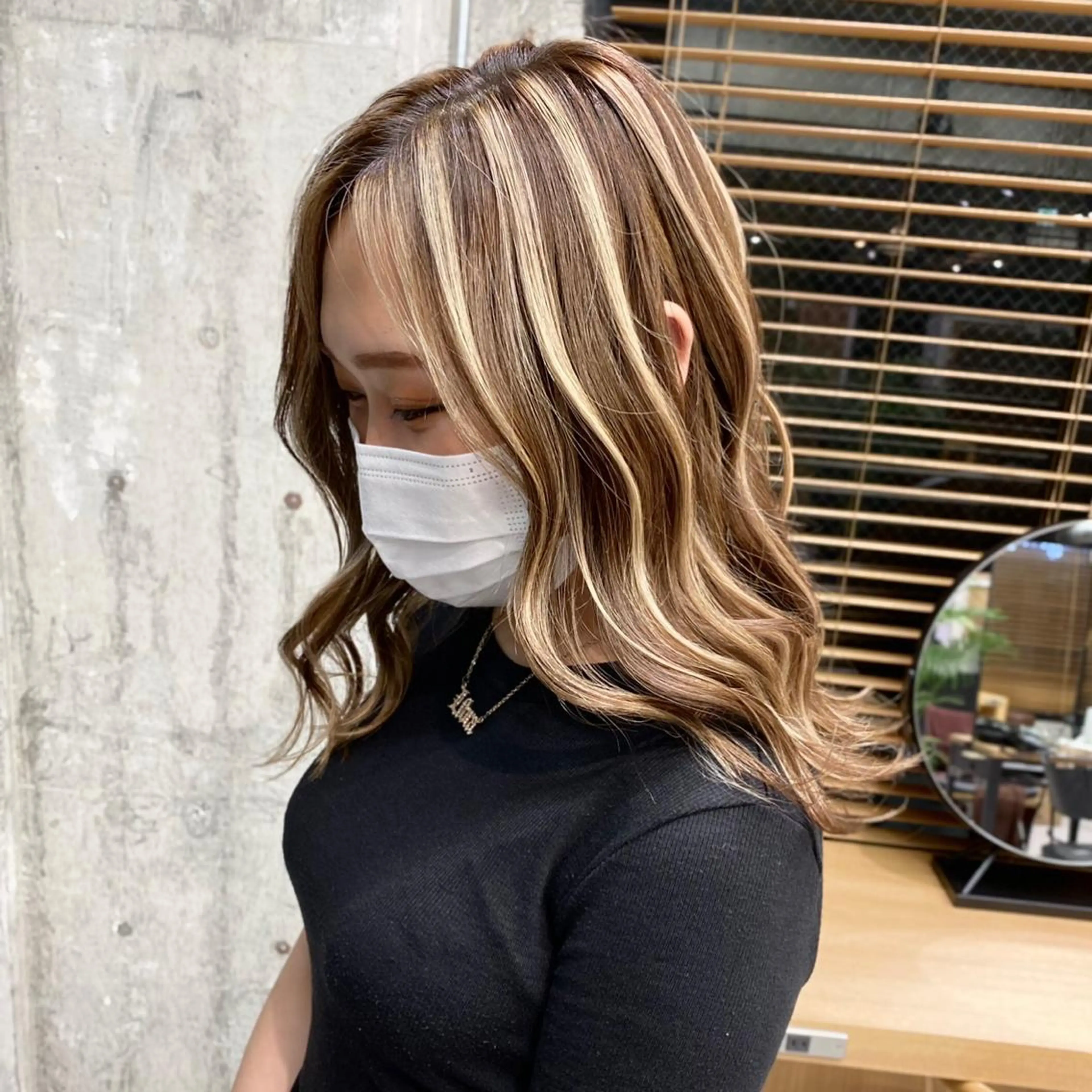 ロング カラー ハイライトカラー ハイライト 🌈透明感カラー ✨松田龍也🌈のヘアスタイル