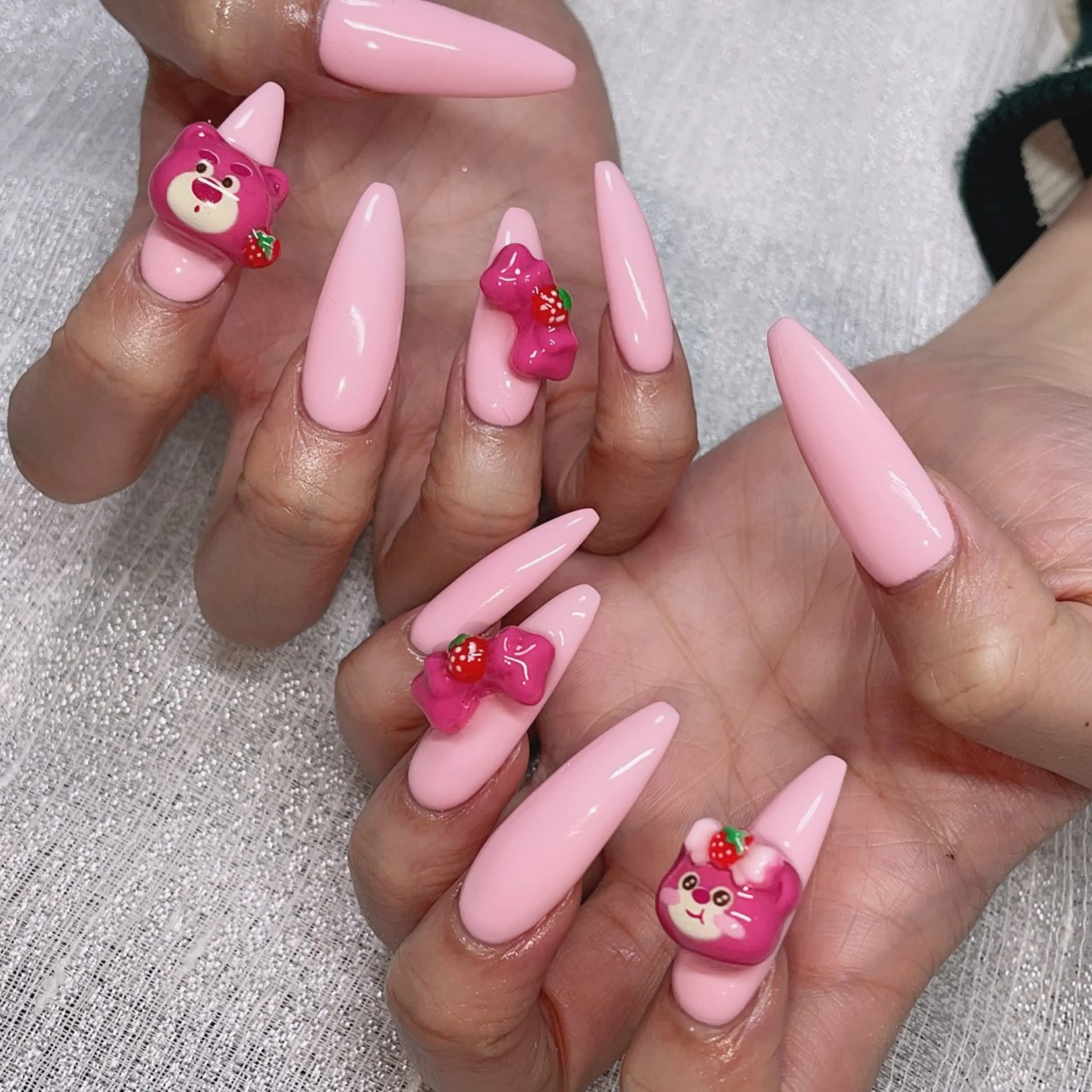 ネイル 林 ✨syousyouのネイルデザイン