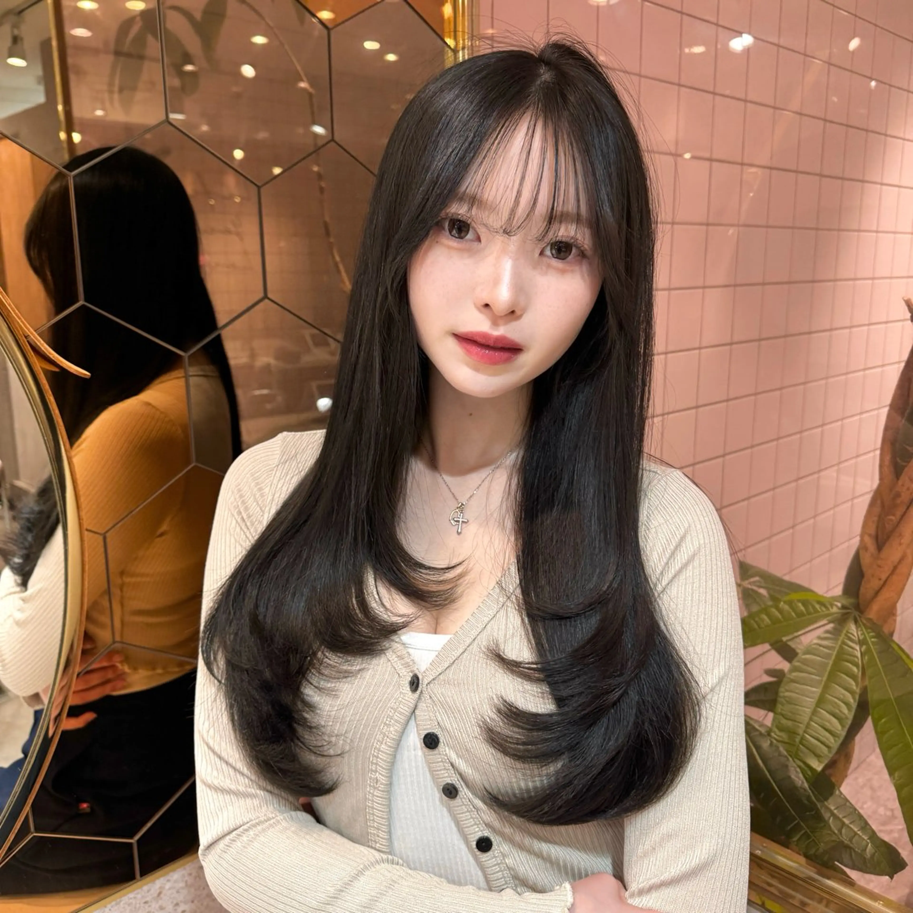 ロング レイヤーカット カット ヘアカラー トリートメント 🎀しゅな/韓国 レイヤー/透明感♡のヘアスタイル