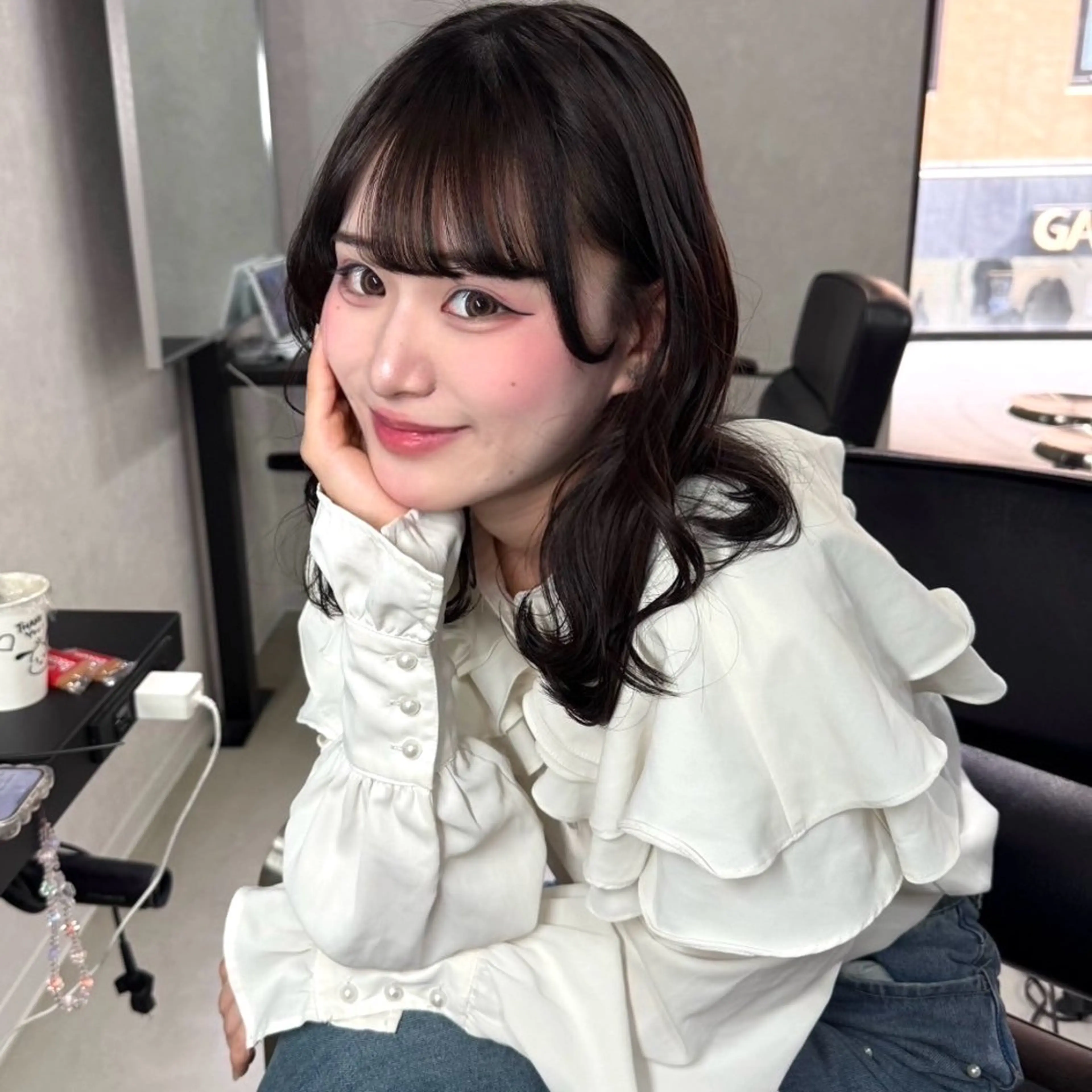 セミロング カラー ブラウンカラー チョコレートブラウン 髪質改善 ヘアカラー トリートメント 🎀ミルクティー/暖 色×レイヤー/マリアのヘアスタイル