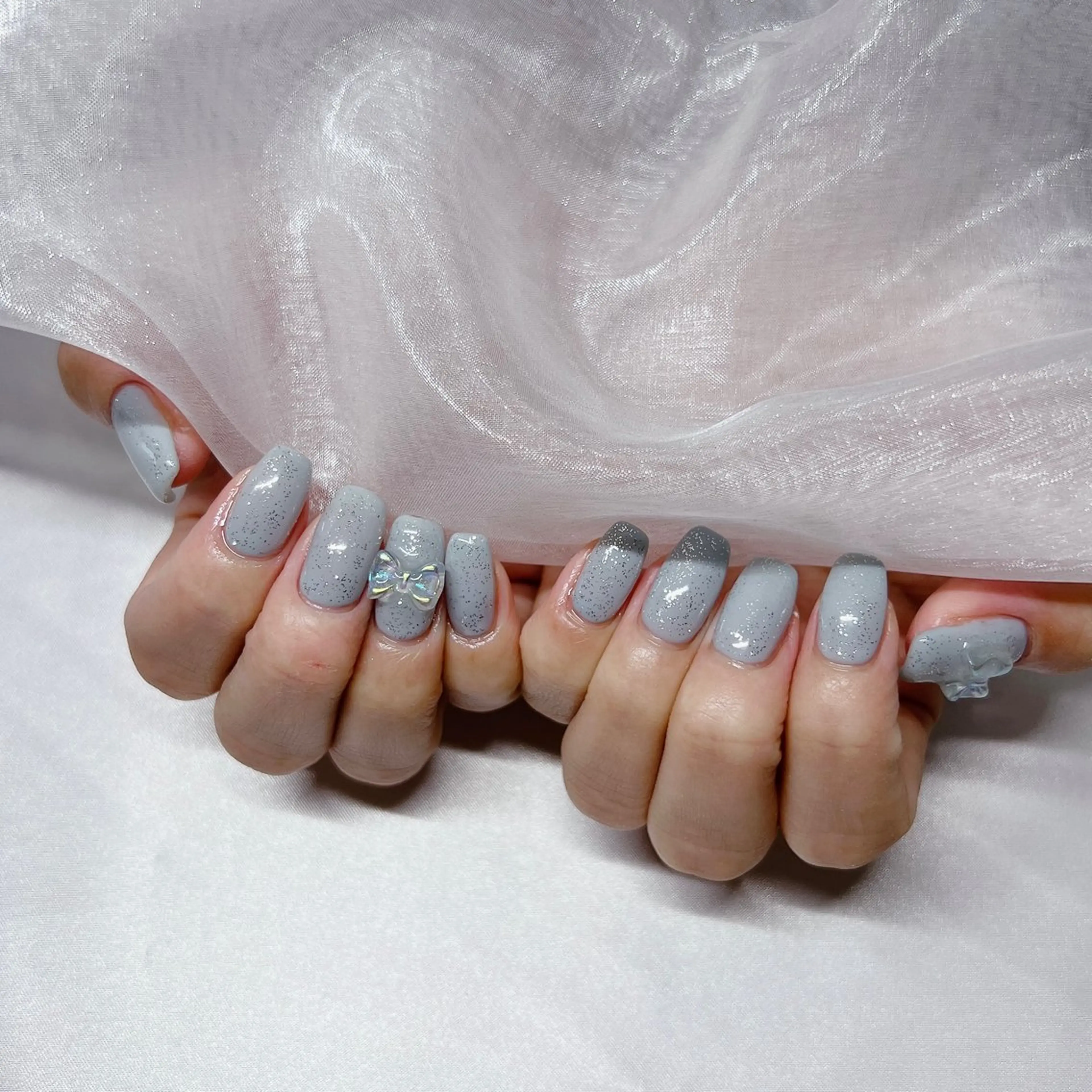 ネイル ジェルネイル 韓国ネイル ラメ(グリッター) マグネットネイル 持ち込み ハンドネイル nail salon Rewardのネイルデザイン