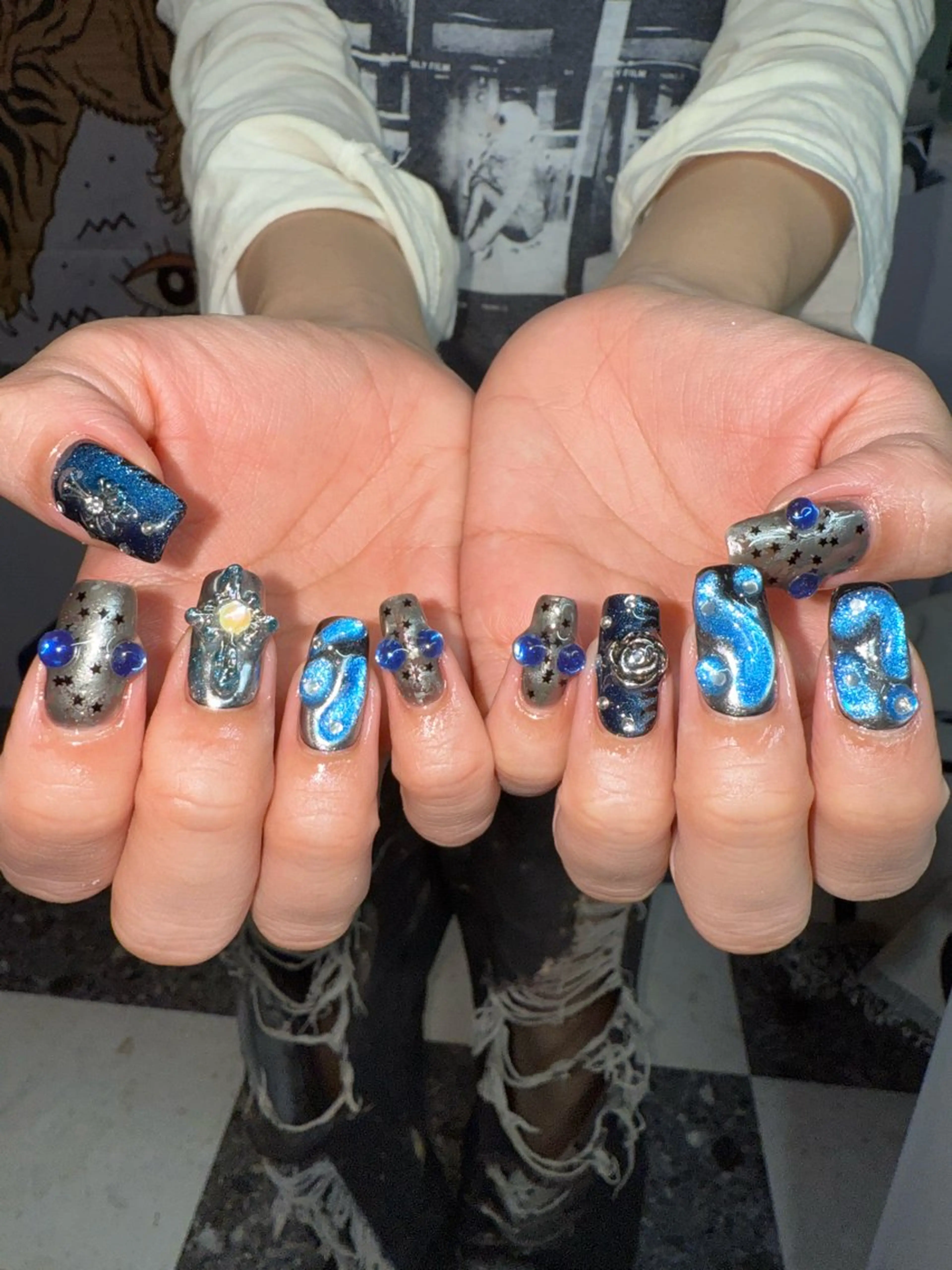 ネイル ブルー シンプルネイル ハンドネイル posa nail モエミのネイルデザイン