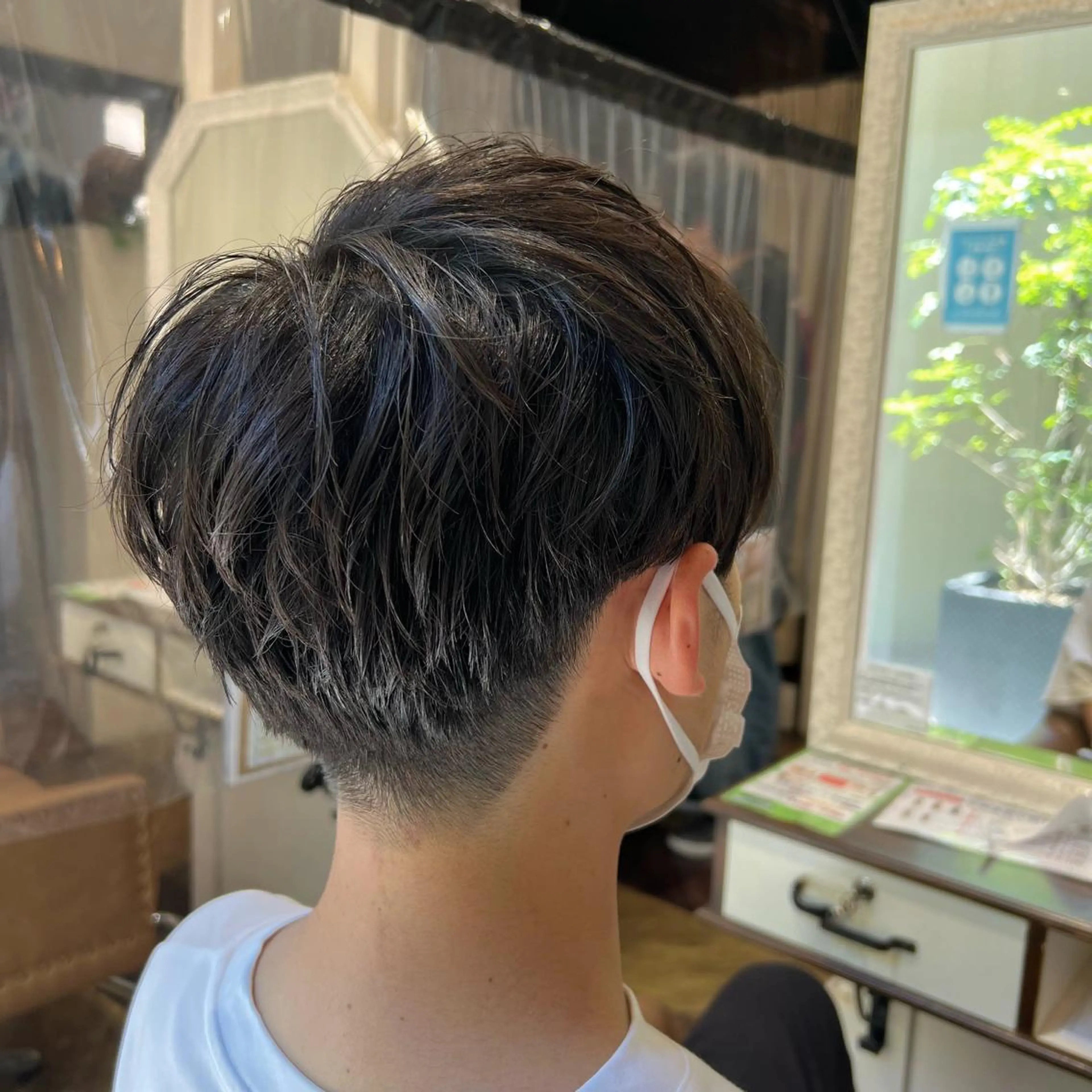 【美容室が開いてない時間でも‼︎】✂️メンズカット✂️+👀眉毛カット👀の写真