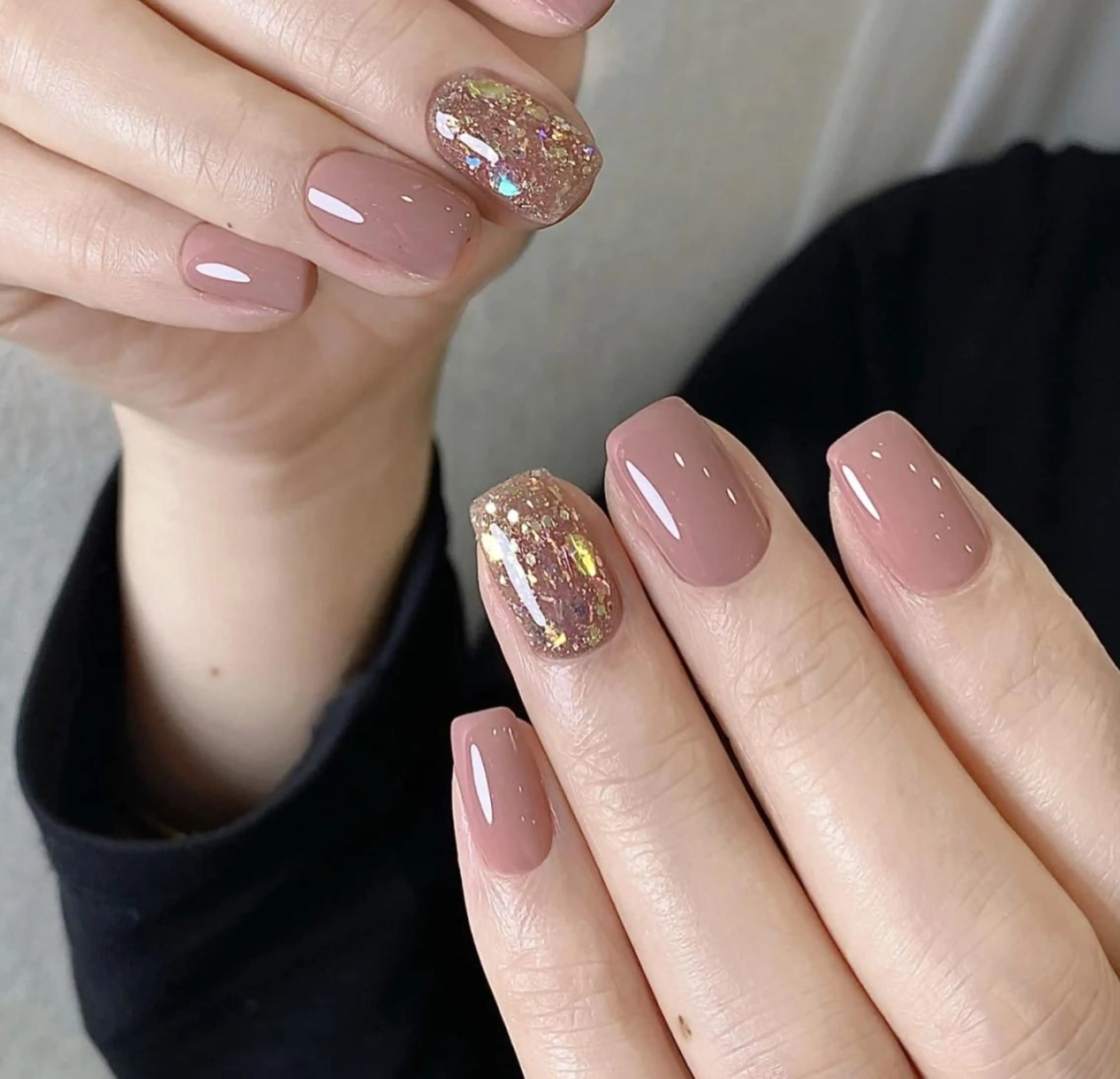 ネイル ホログラムネイル Queens momoのネイルデザイン