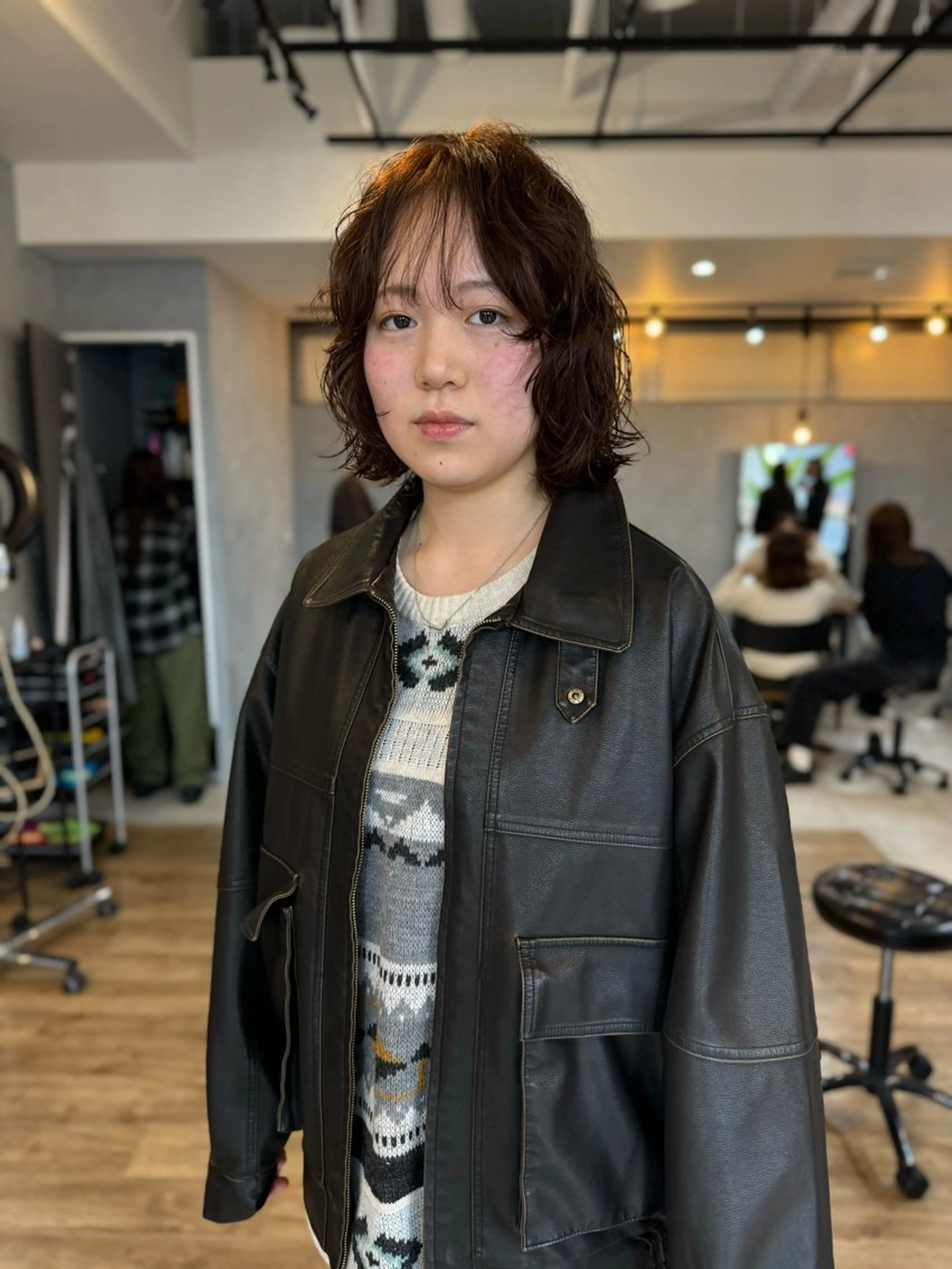 ミディアム パーマ Basis 田口豪司のヘアスタイル