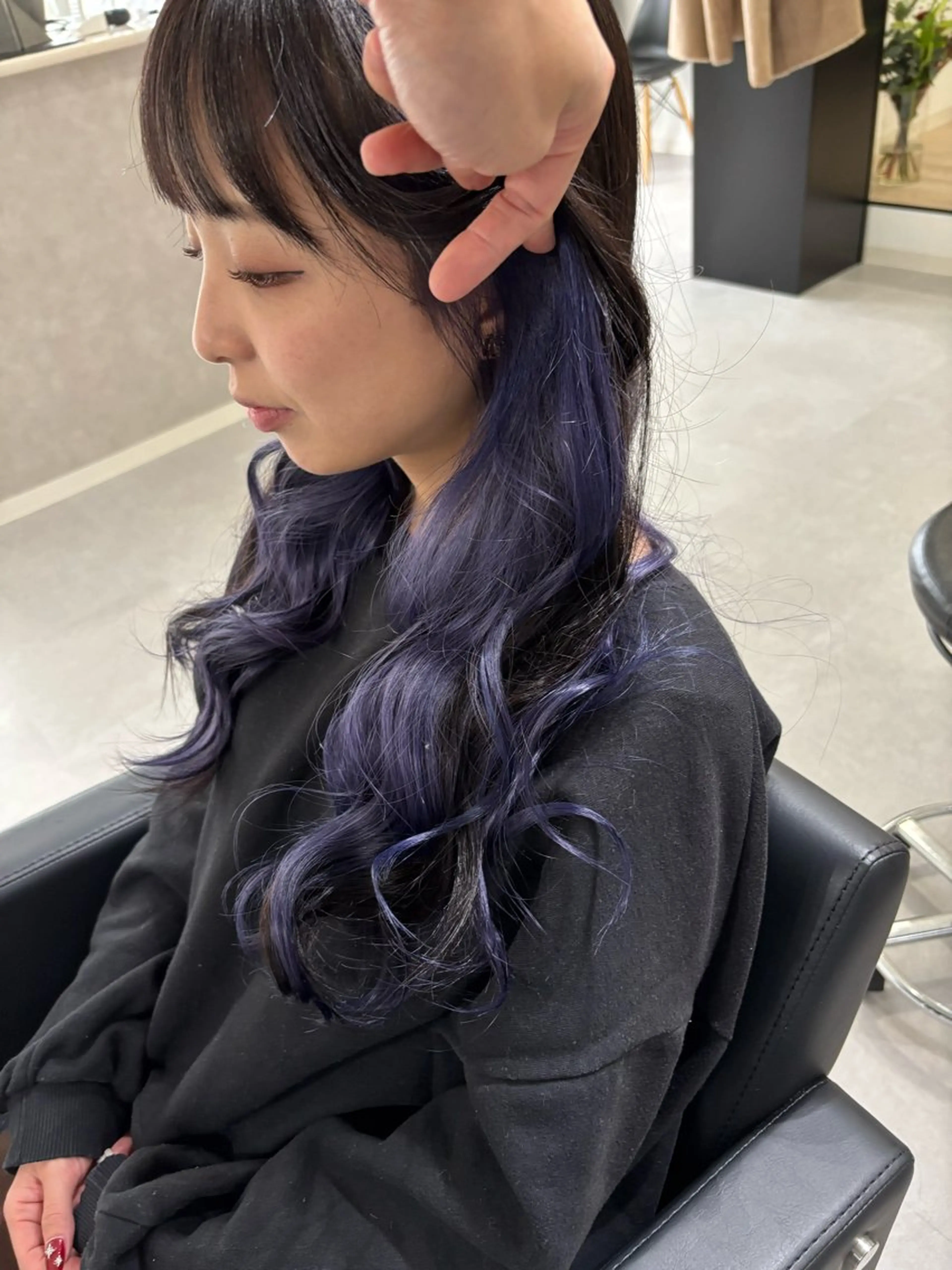 ロング ケアブリーチ 黒瀬有汰のヘアスタイル