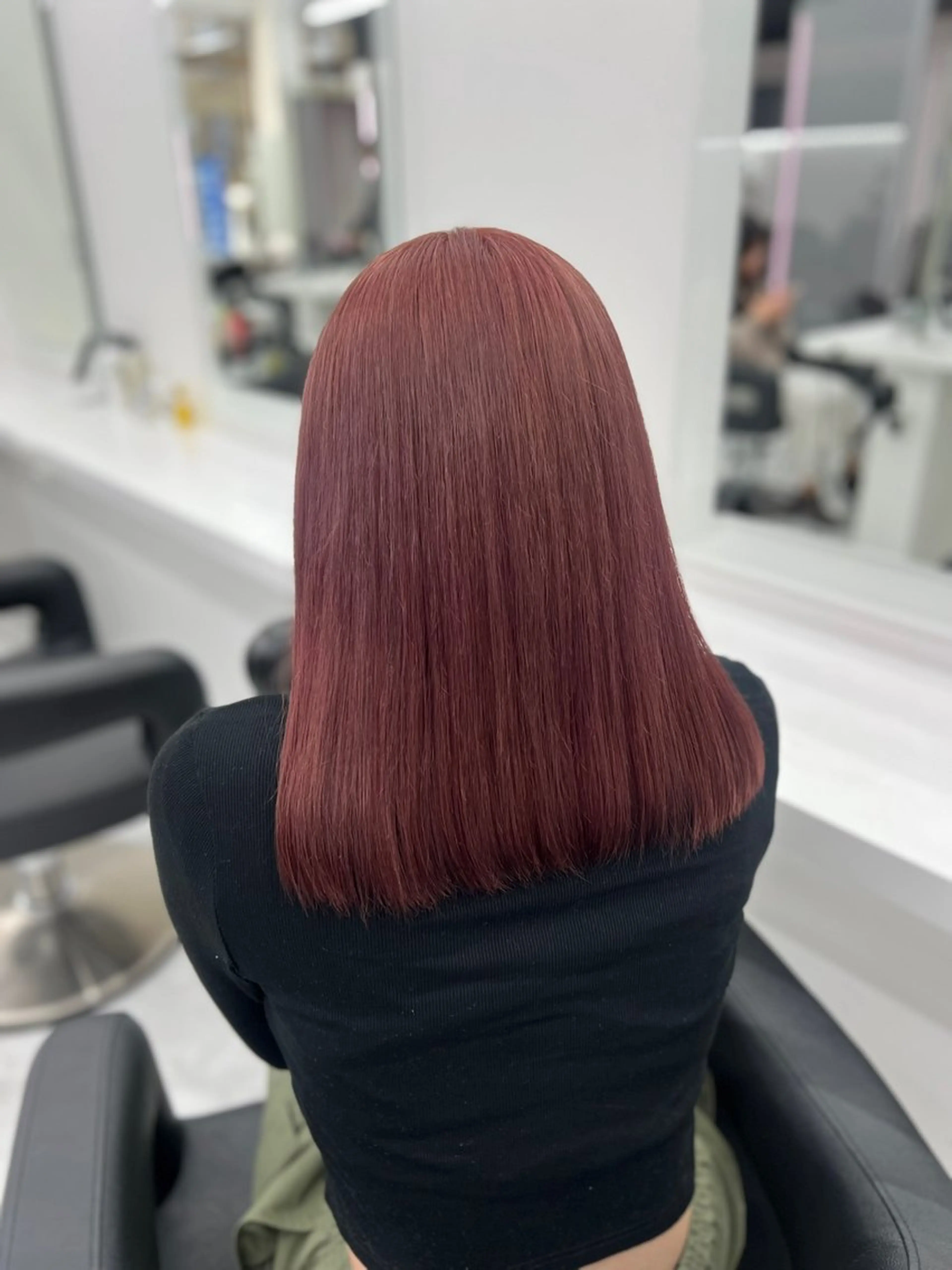 ミディアム カラー 💖似合わせカラー レイヤー💖縮毛矯正のヘアスタイル