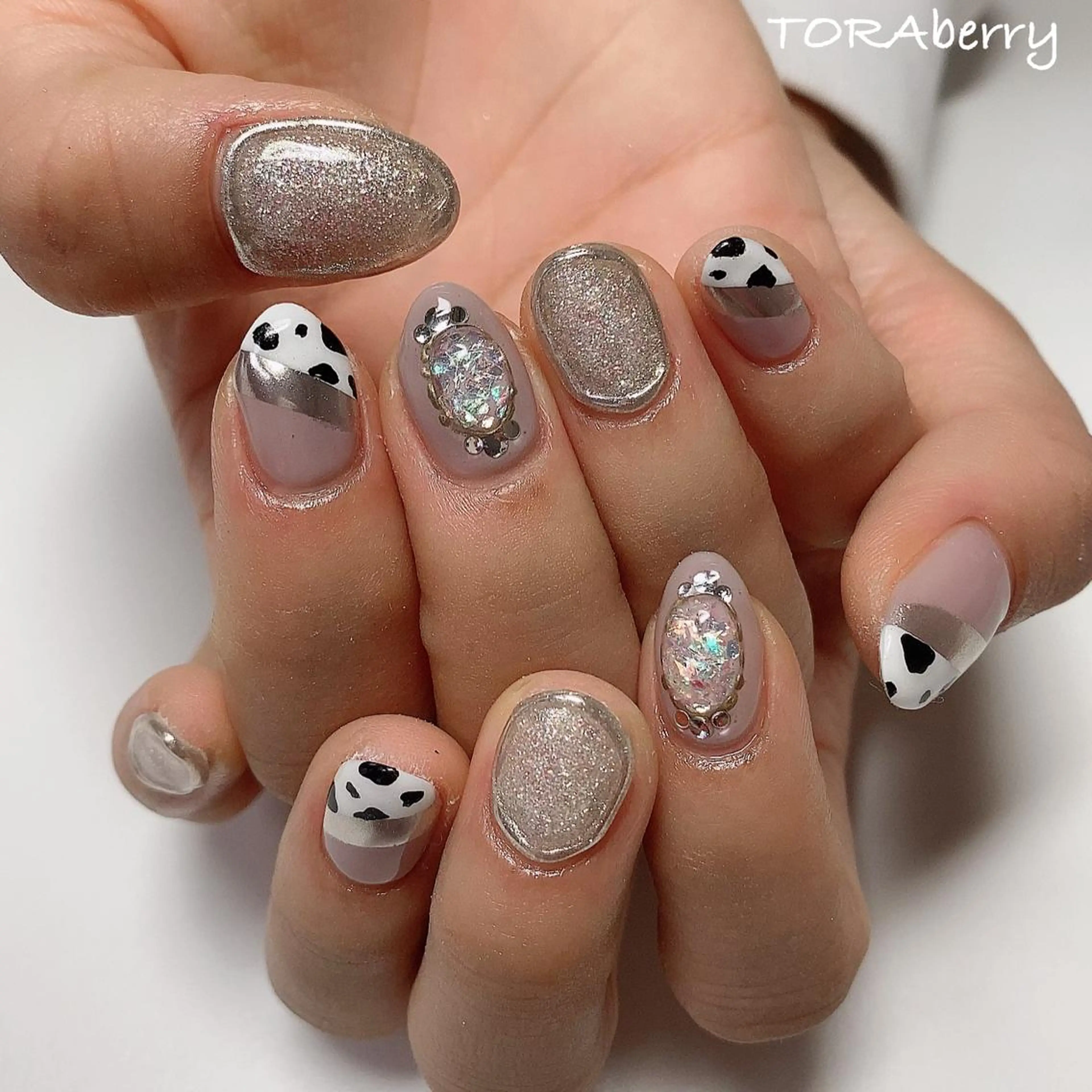 ネイル ハンドネイル ネイリスト なつみのネイルデザイン