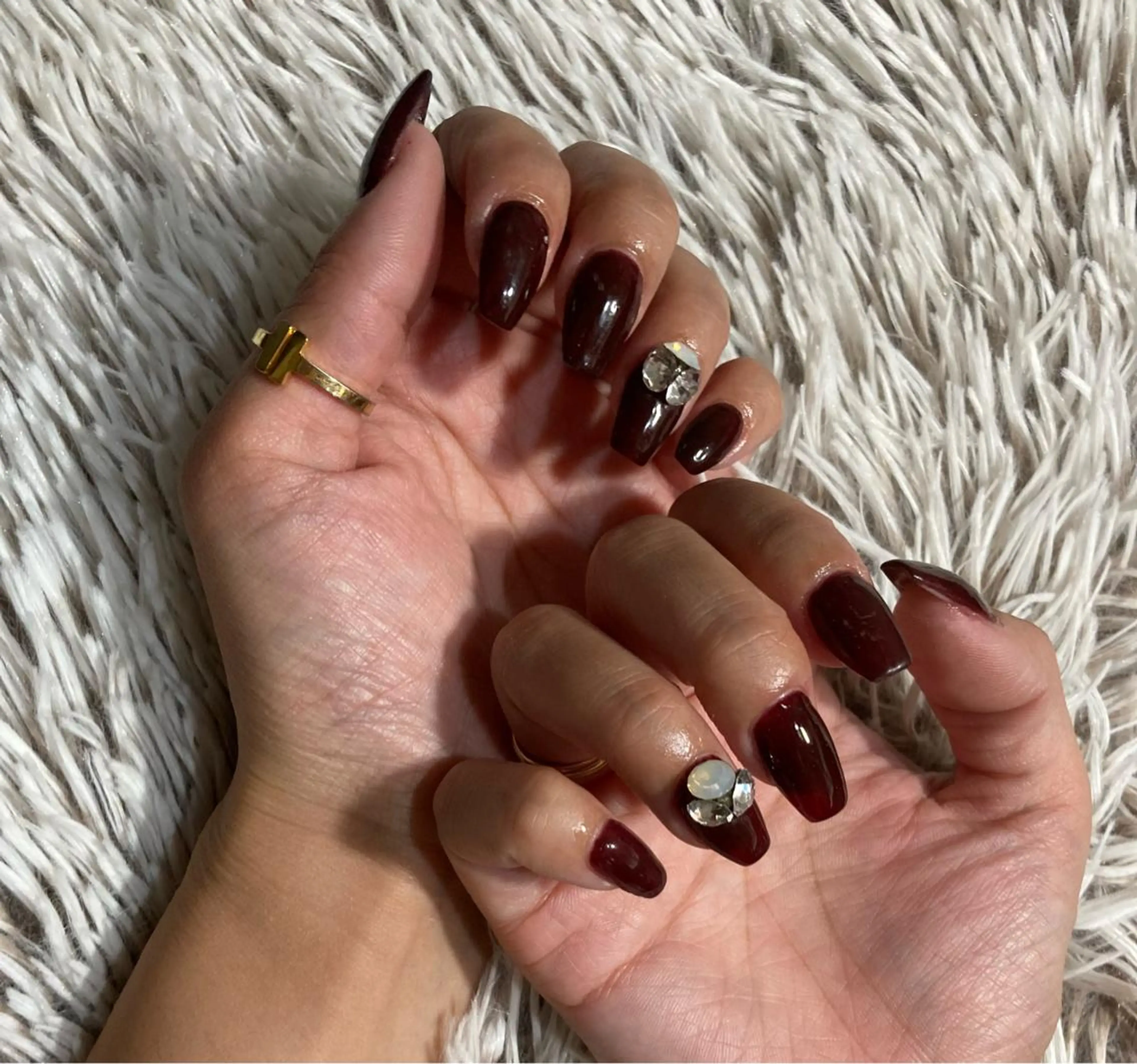 ミディアム ネイル ハンドネイル ✴︎ Delightのネイルデザイン