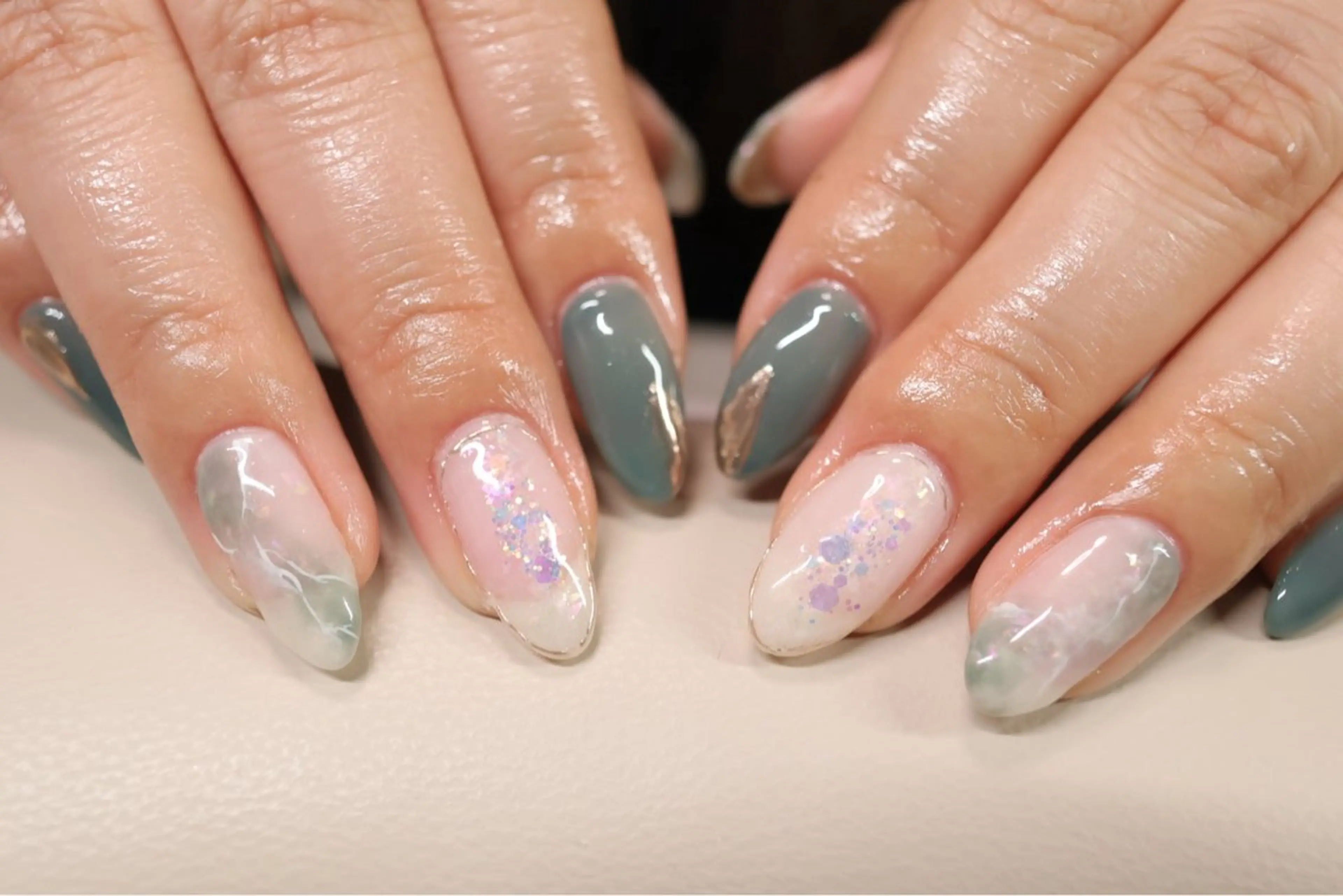 ネイル ハンドネイル 青木 綾子のネイルデザイン