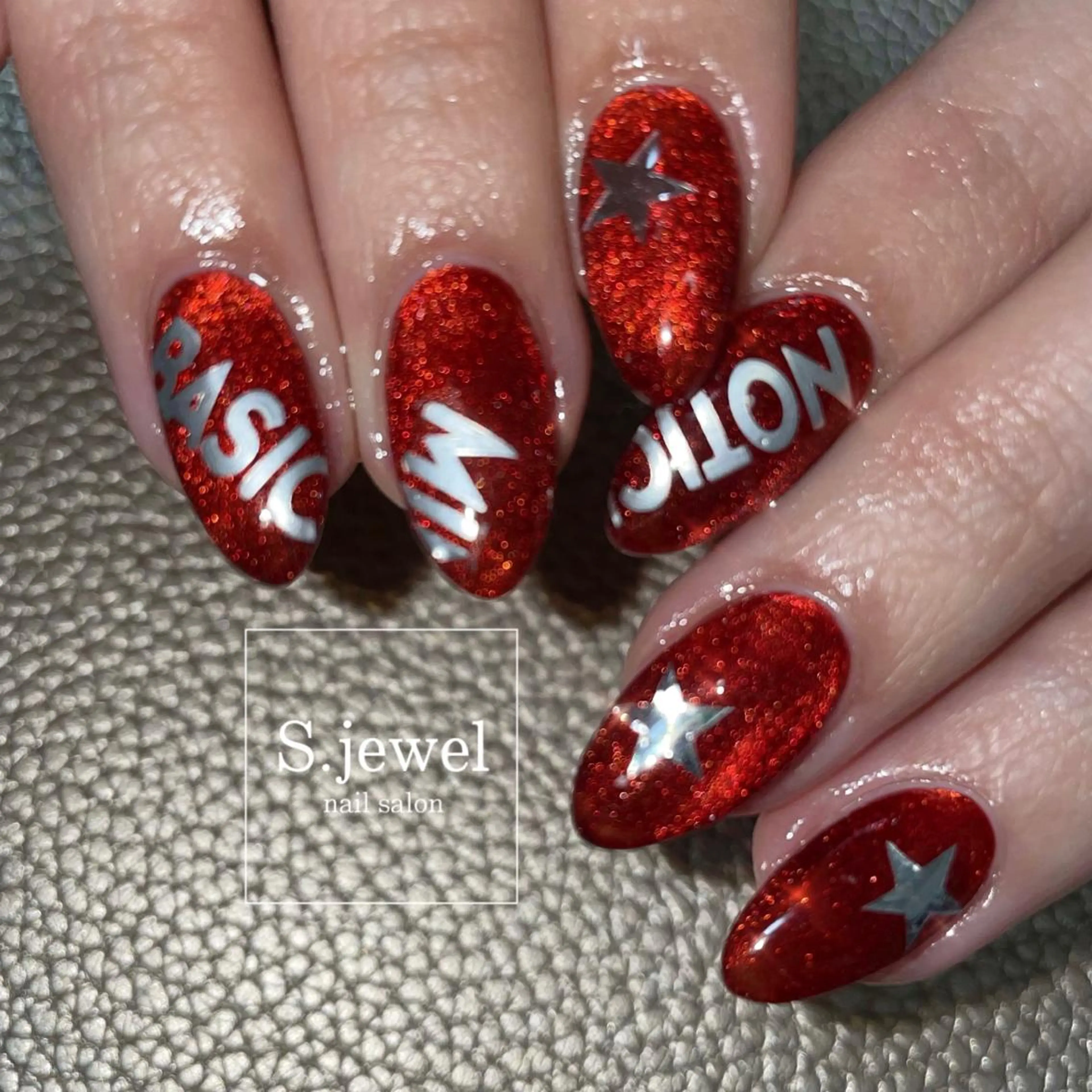 ネイル S. JEWELのネイルデザイン