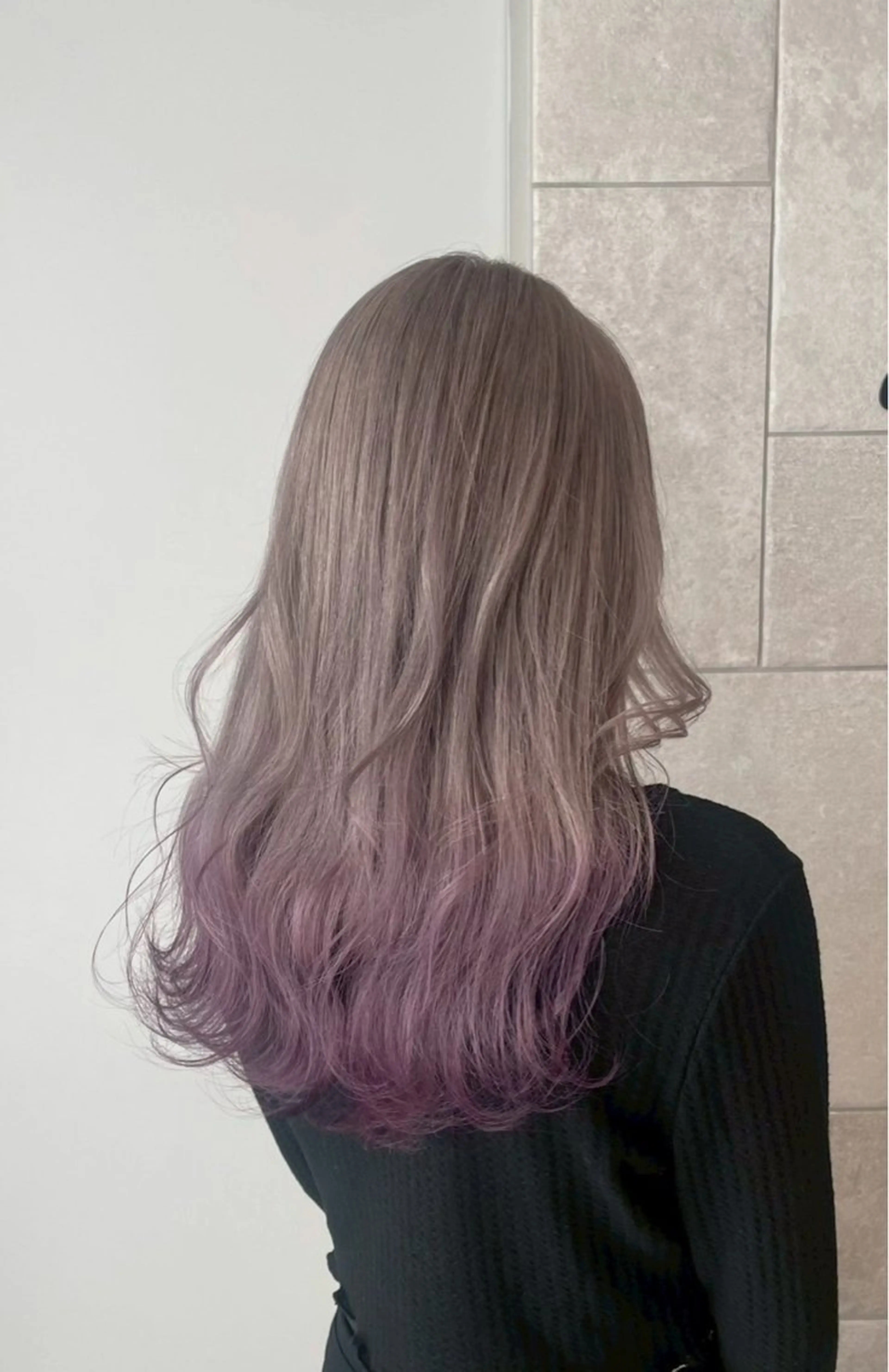 ロング ヘアカラー ハイトーン・ブリーチ haruka  🎀のヘアスタイル