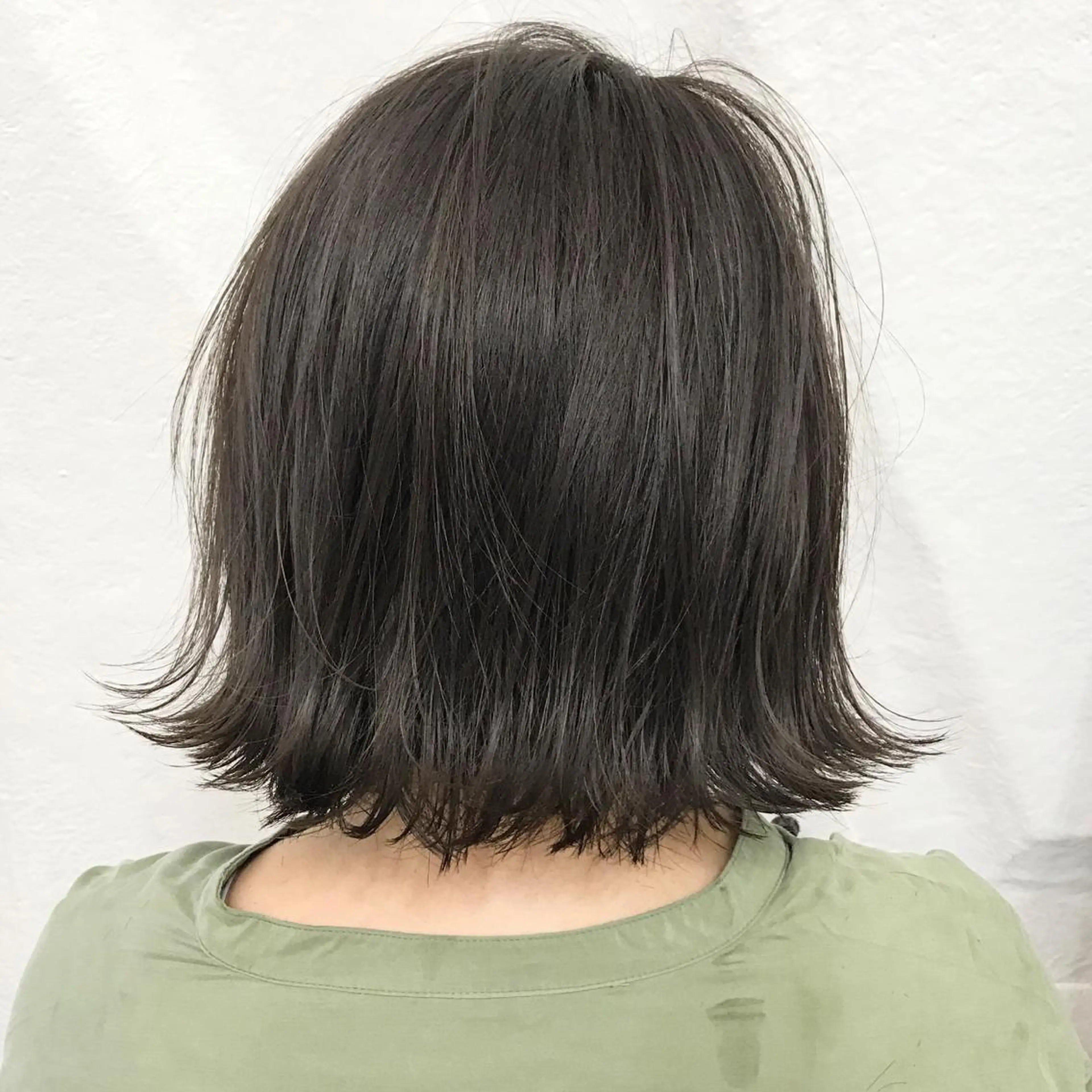 ショート カラー 切りっぱなしボブ アッシュ ハイライトカラー ラベンダーカラー ラベンダーアッシュ K-POP好き美容師 🇰🇷Kai.Yのヘアスタイル
