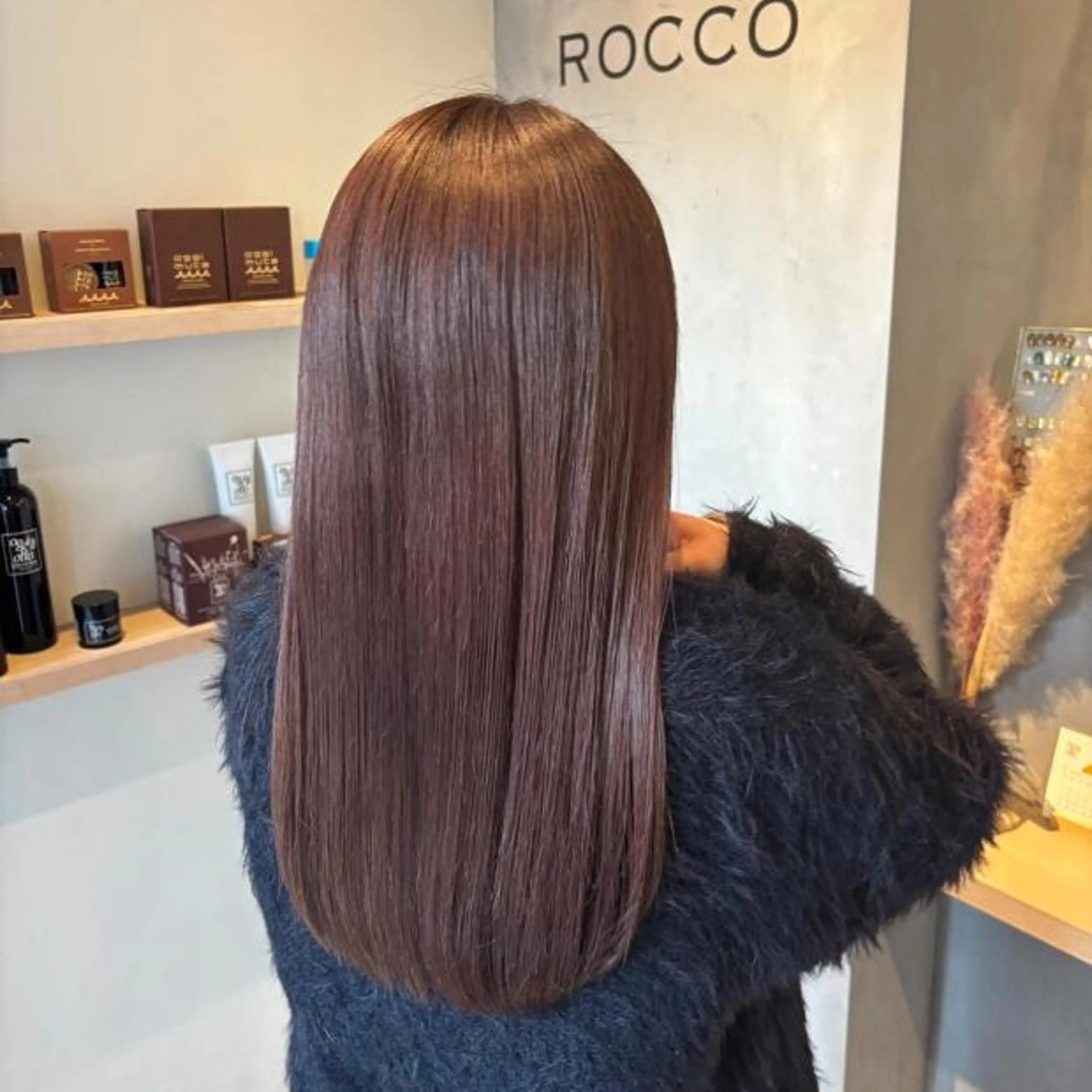 ロング カラー ヘアカラー トリートメント HINAKO/ ROCCOのヘアスタイル