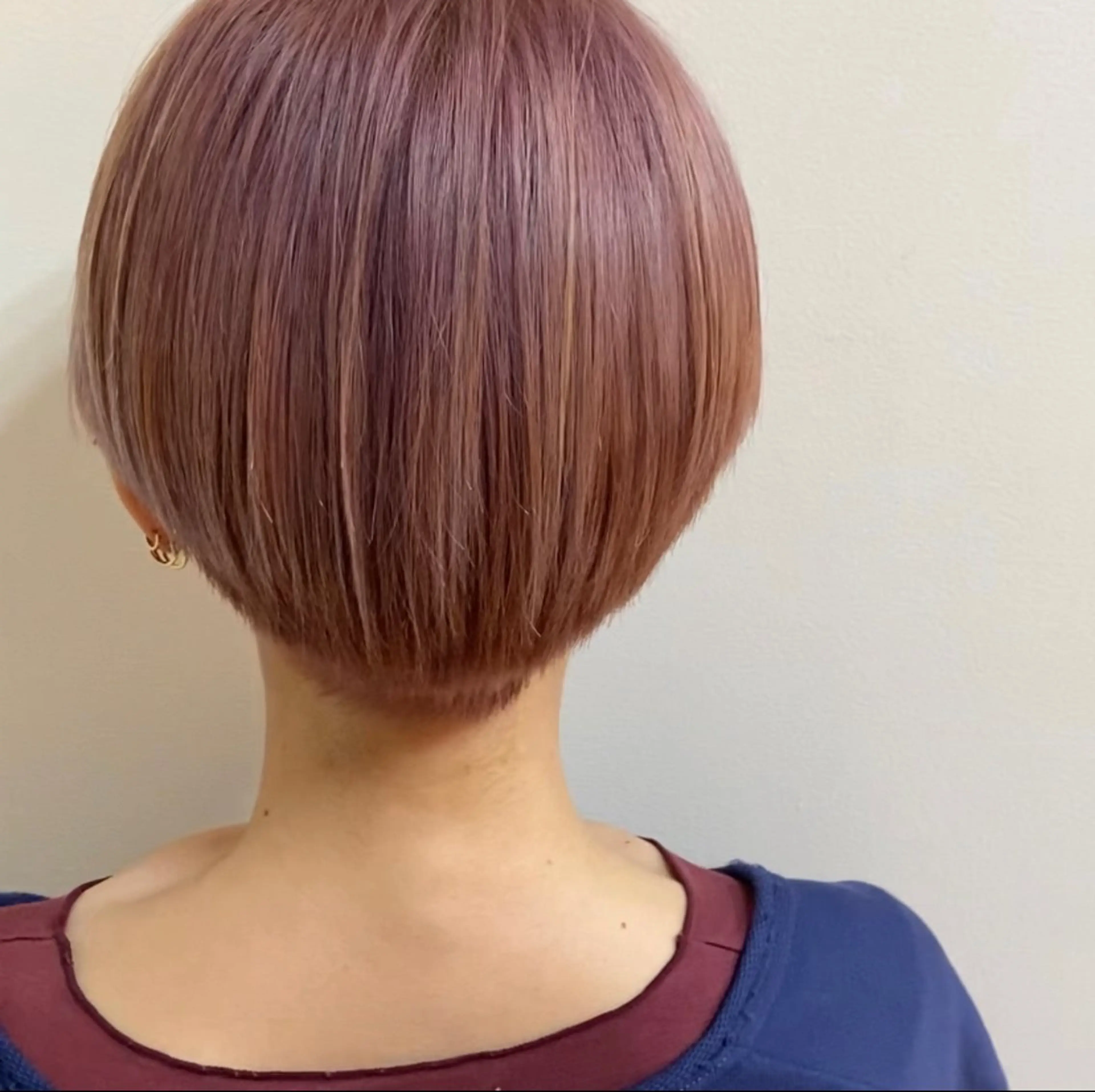 ショート カラー 沖山 雄一のヘアスタイル