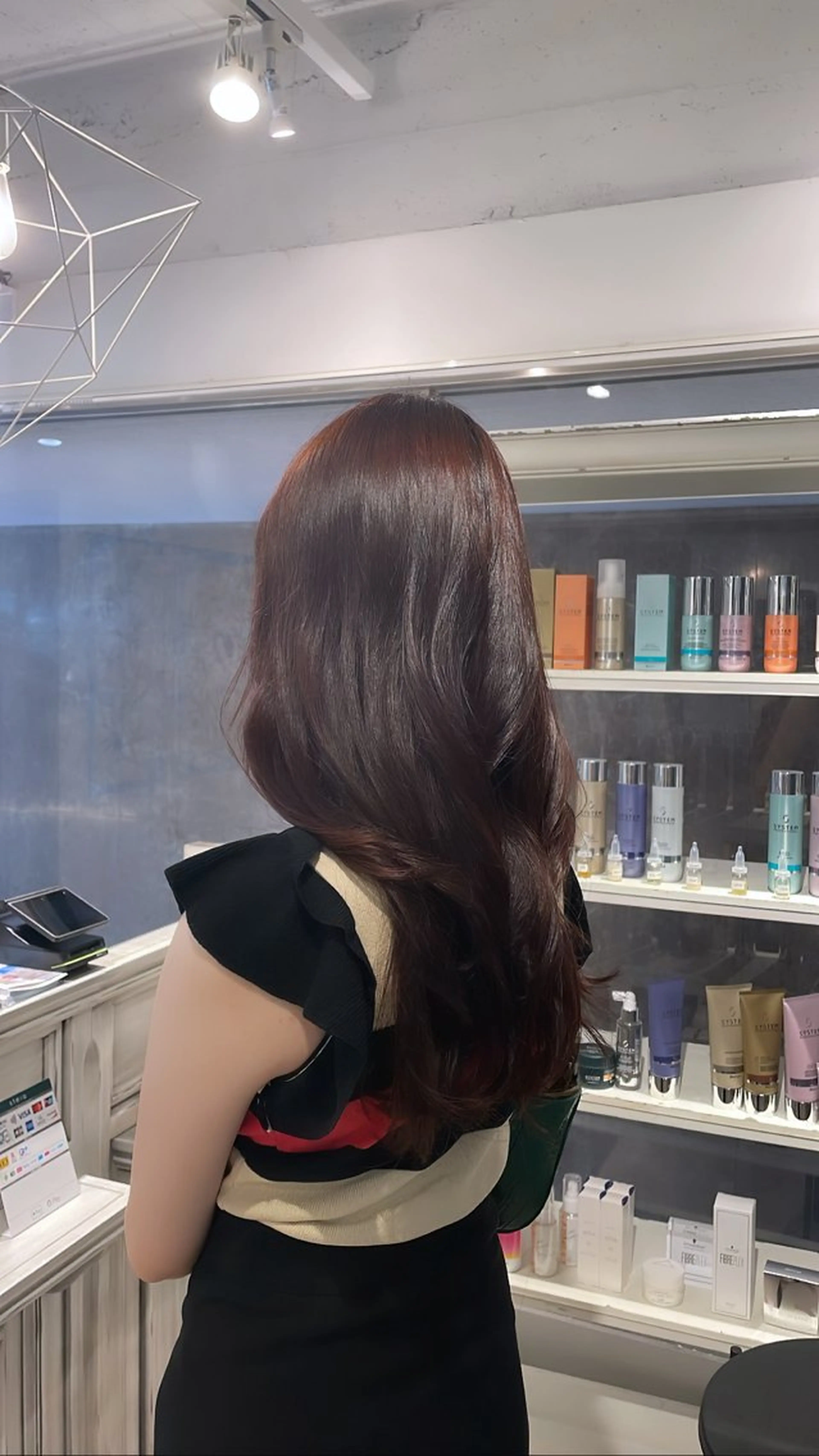 セミロング カラー ブラウンカラー 透明感カラー イルミナカラー ピンクカラー ピンクブラウン CreBiA🎀 ayaのマツエク・マツパデザイン