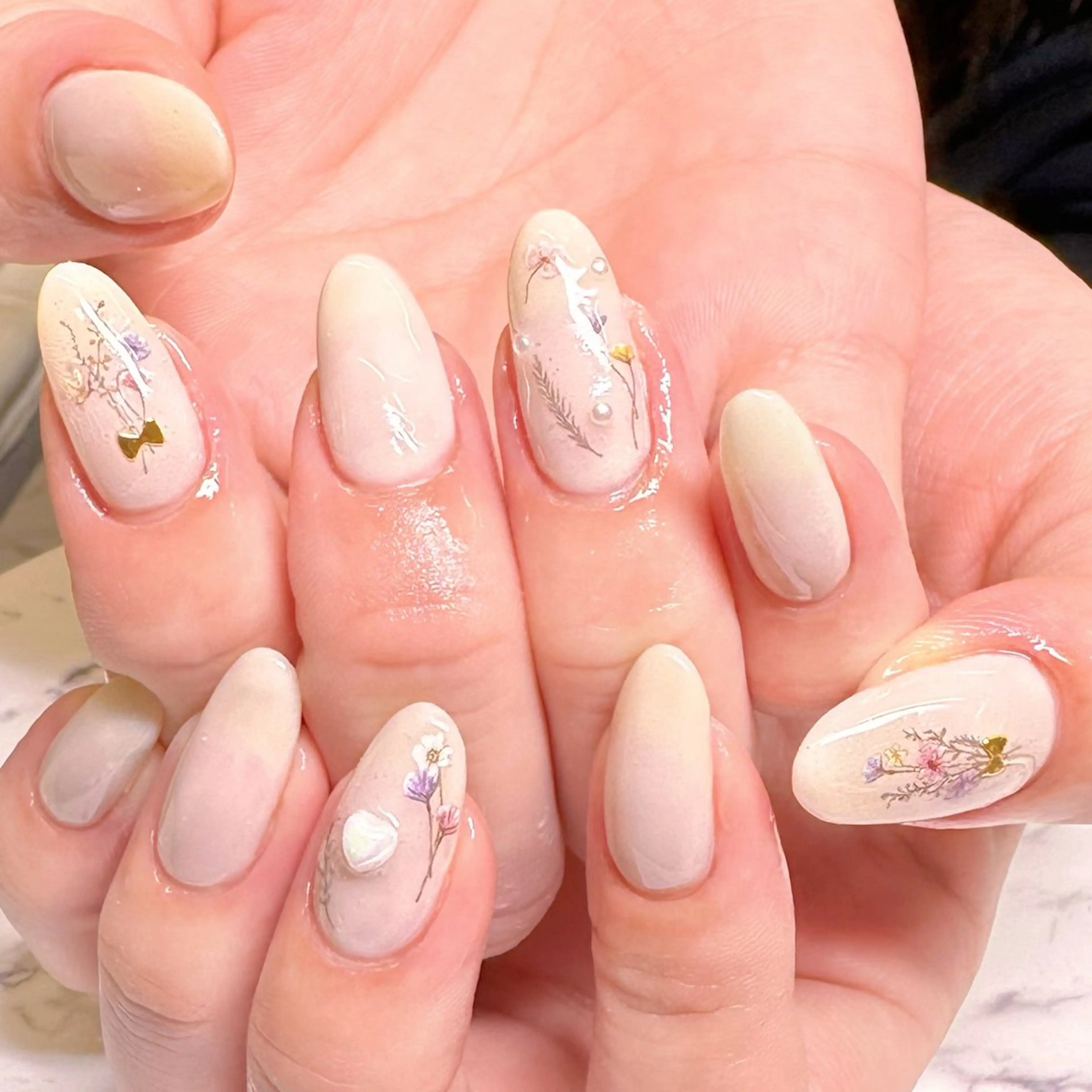 ネイル I_p4ce 🍊あい🍊のネイルデザイン