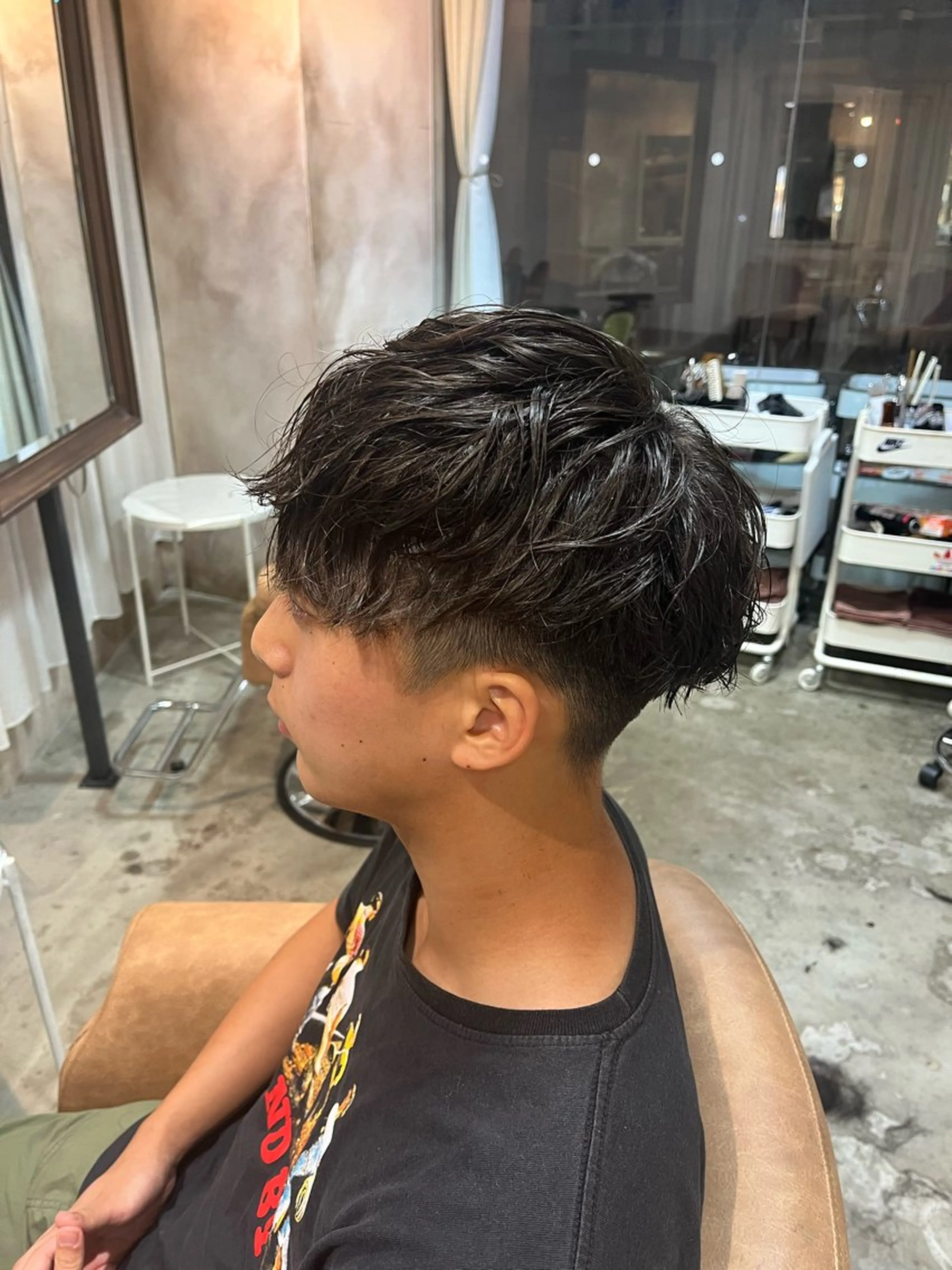ミディアム パーマ 秋葉 玲唯のヘアスタイル