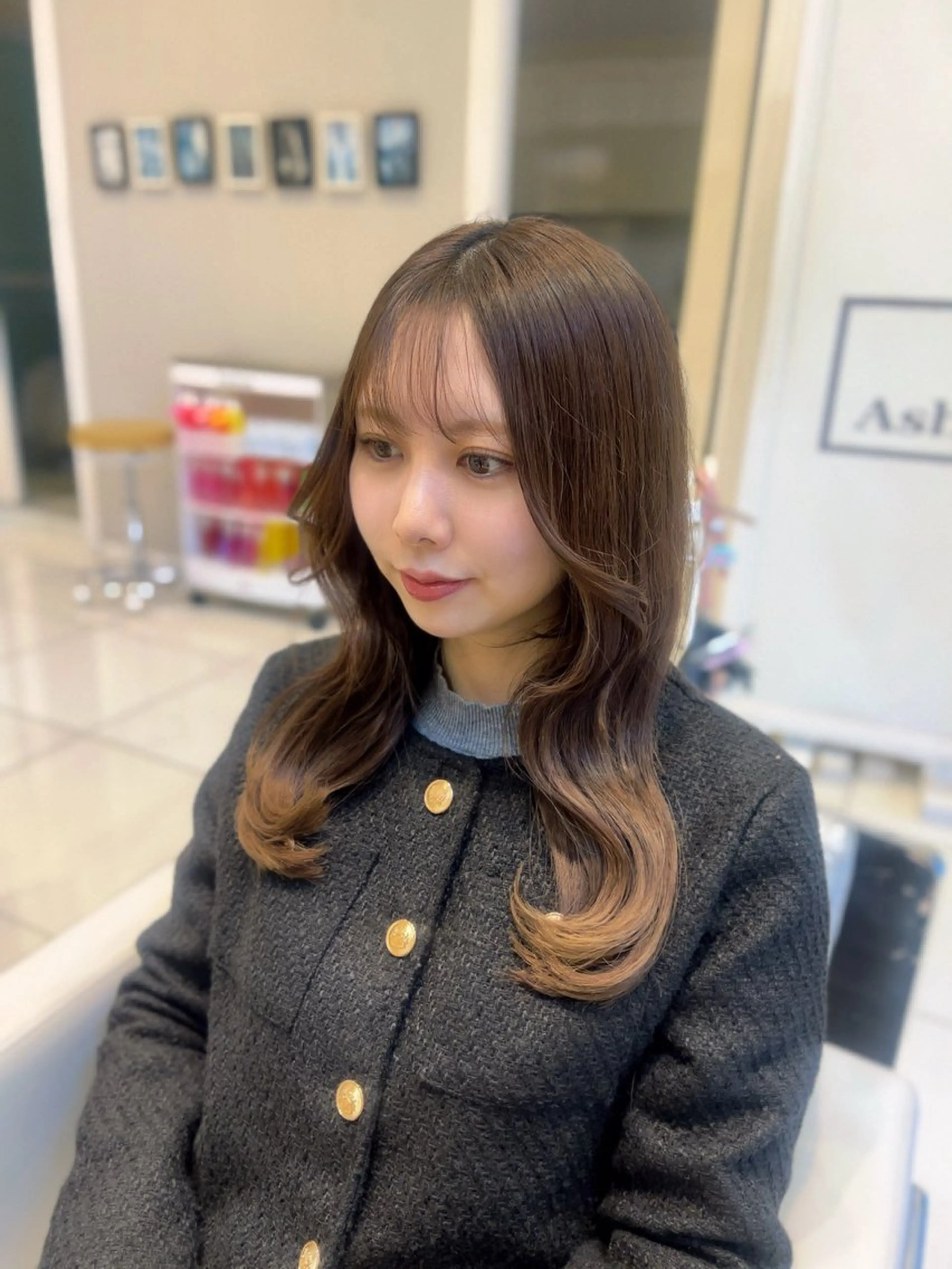 セミロング 銀座/カラー 🎀momo🎀のヘアスタイル