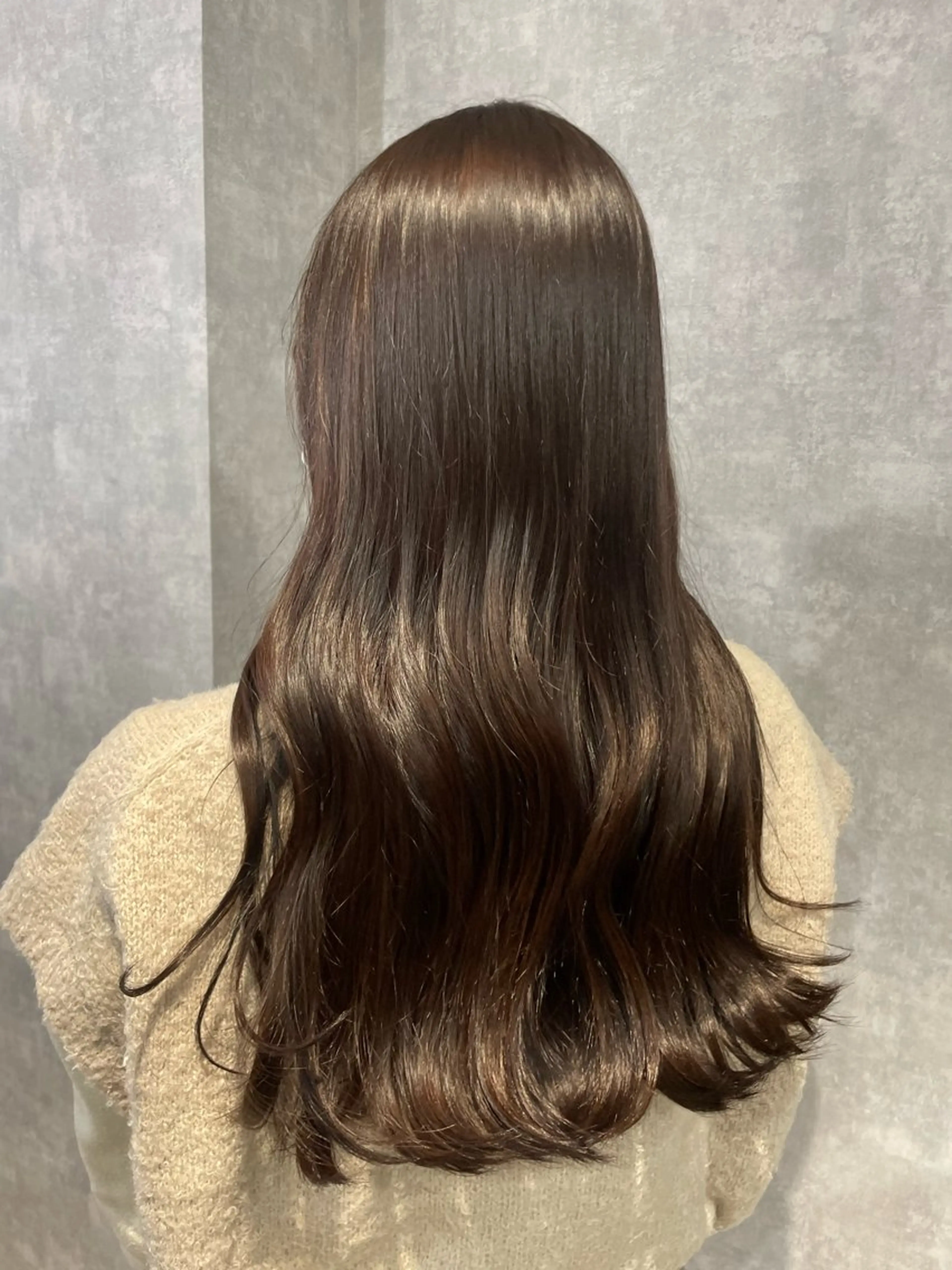 ロング ヘアカラー トリートメント 🌐NATSUMI 🌐【寒色カラー】のヘアスタイル