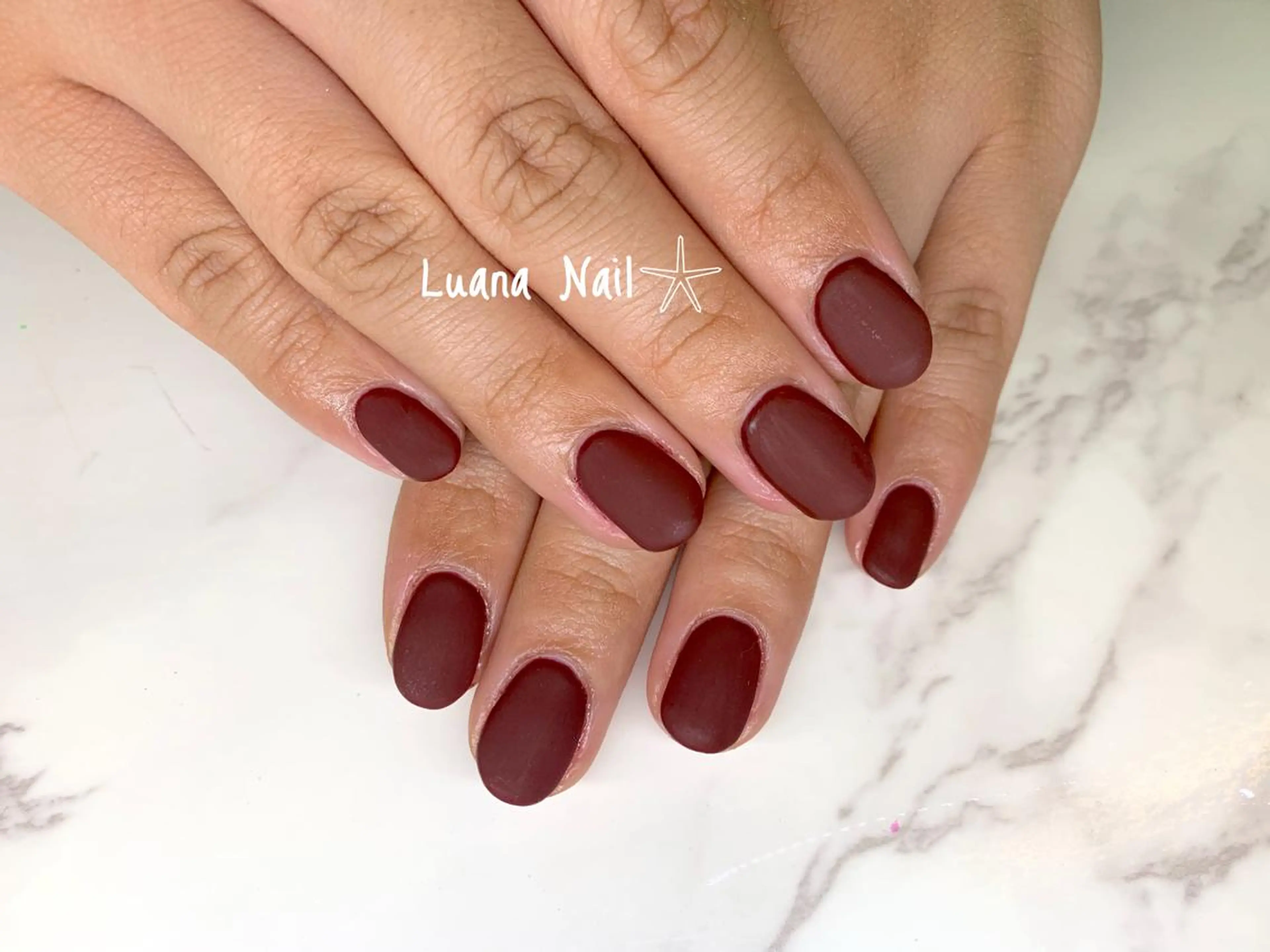 ネイル マットネイル ハンドネイル BeauJu by Luana Nail所属・BeauJu by Luana Nailのネイルデザイン