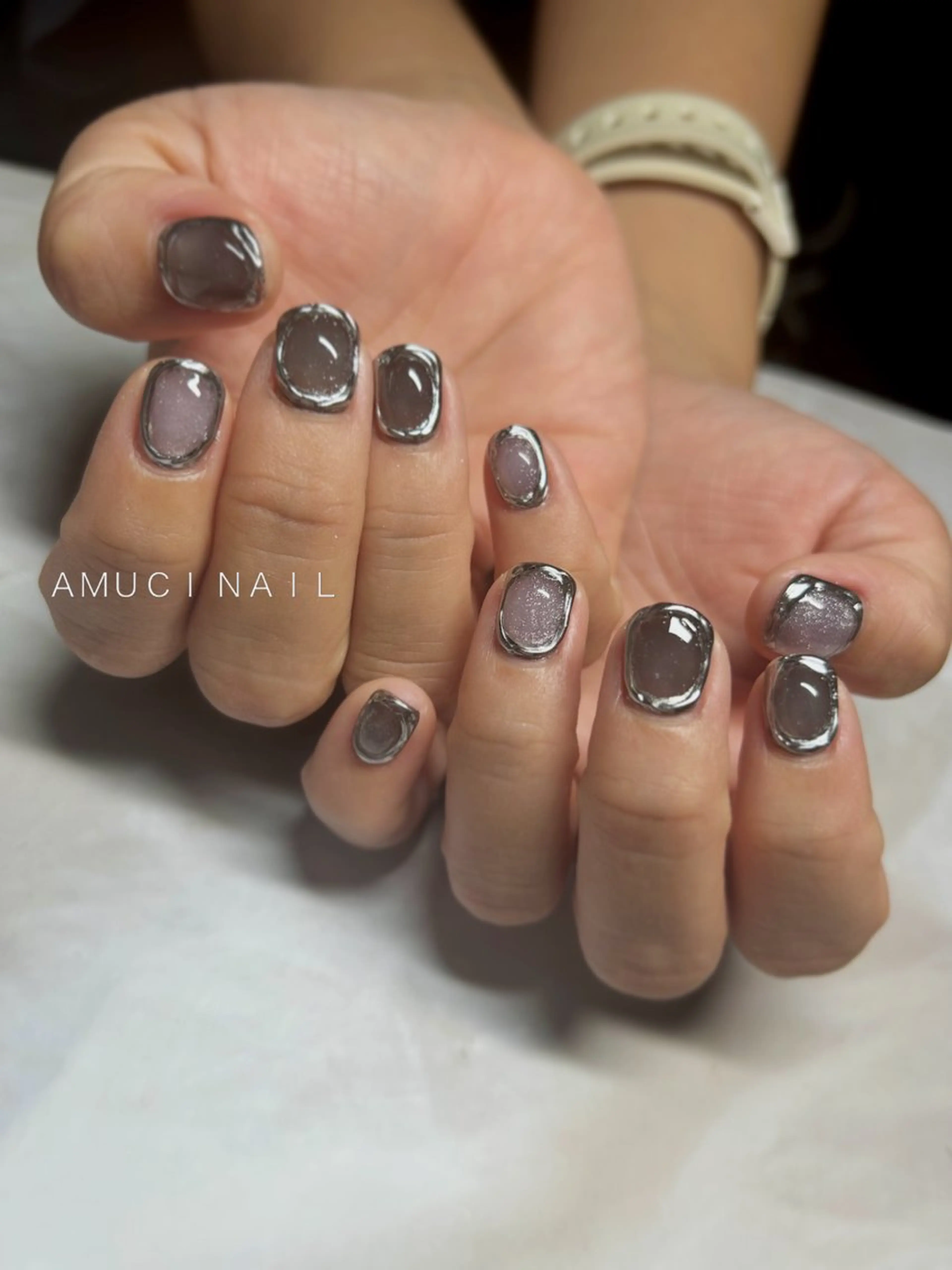 ネイル ハンドネイル AMUCI NAIL Shihomiのネイルデザイン