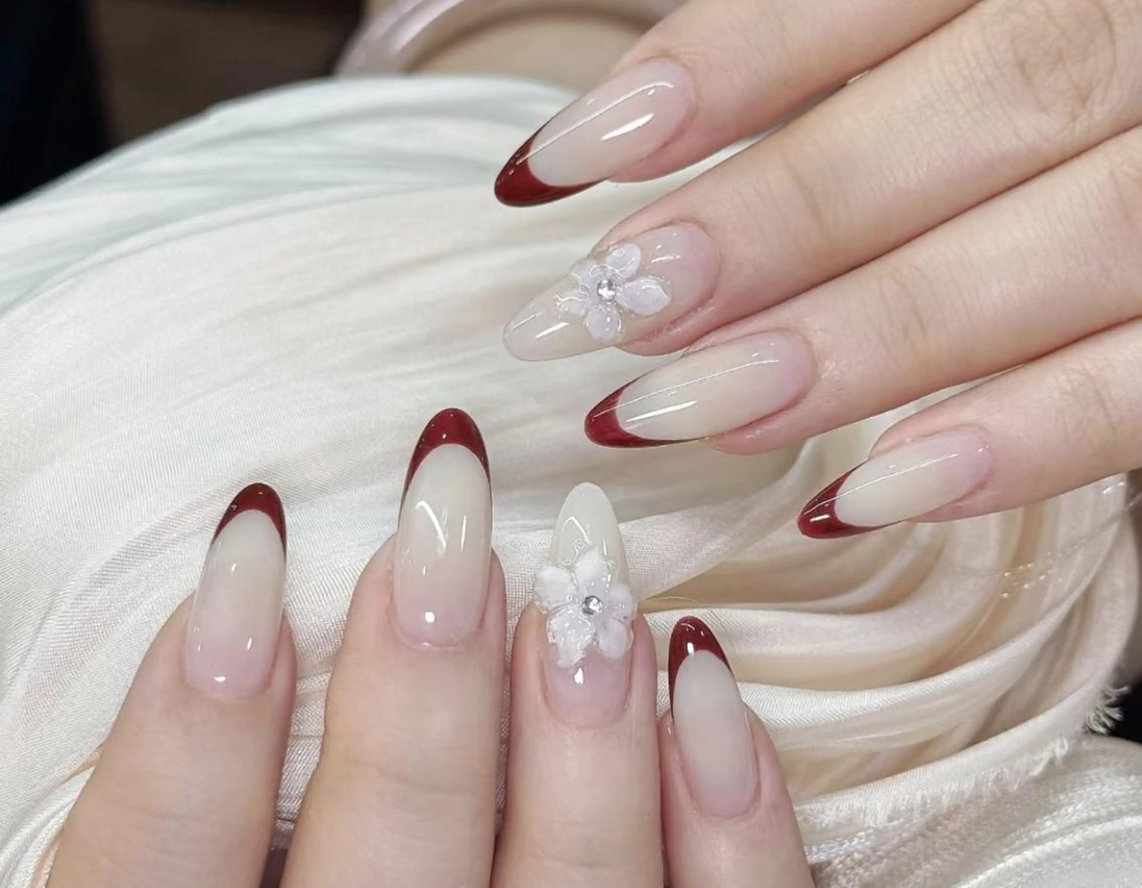 ネイル ハンドネイル 🎀 KiKi_nailのネイルデザイン