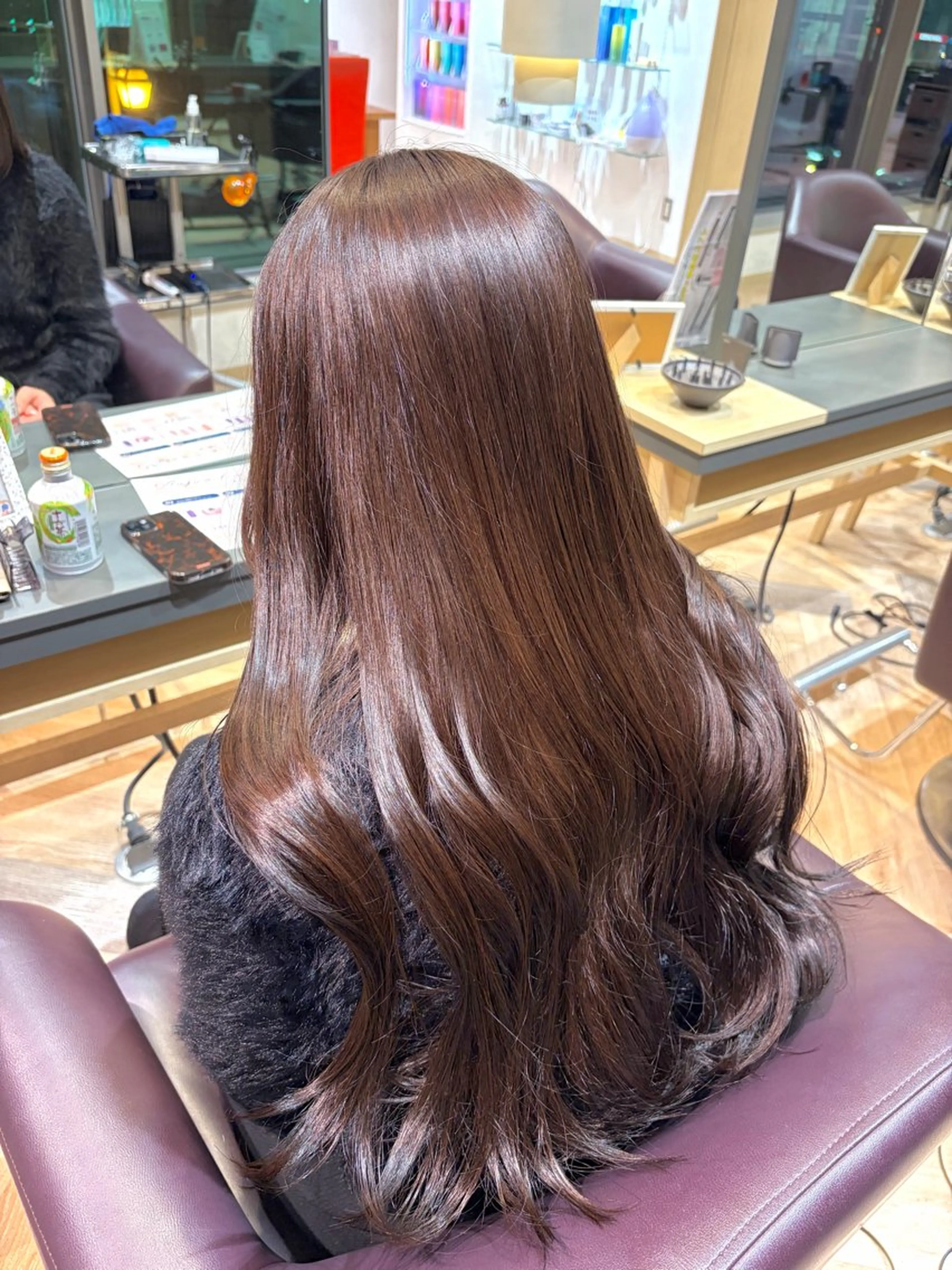 ロング カラー ブラウンカラー チョコレートブラウン 透明感カラー 加藤 千穂のヘアスタイル