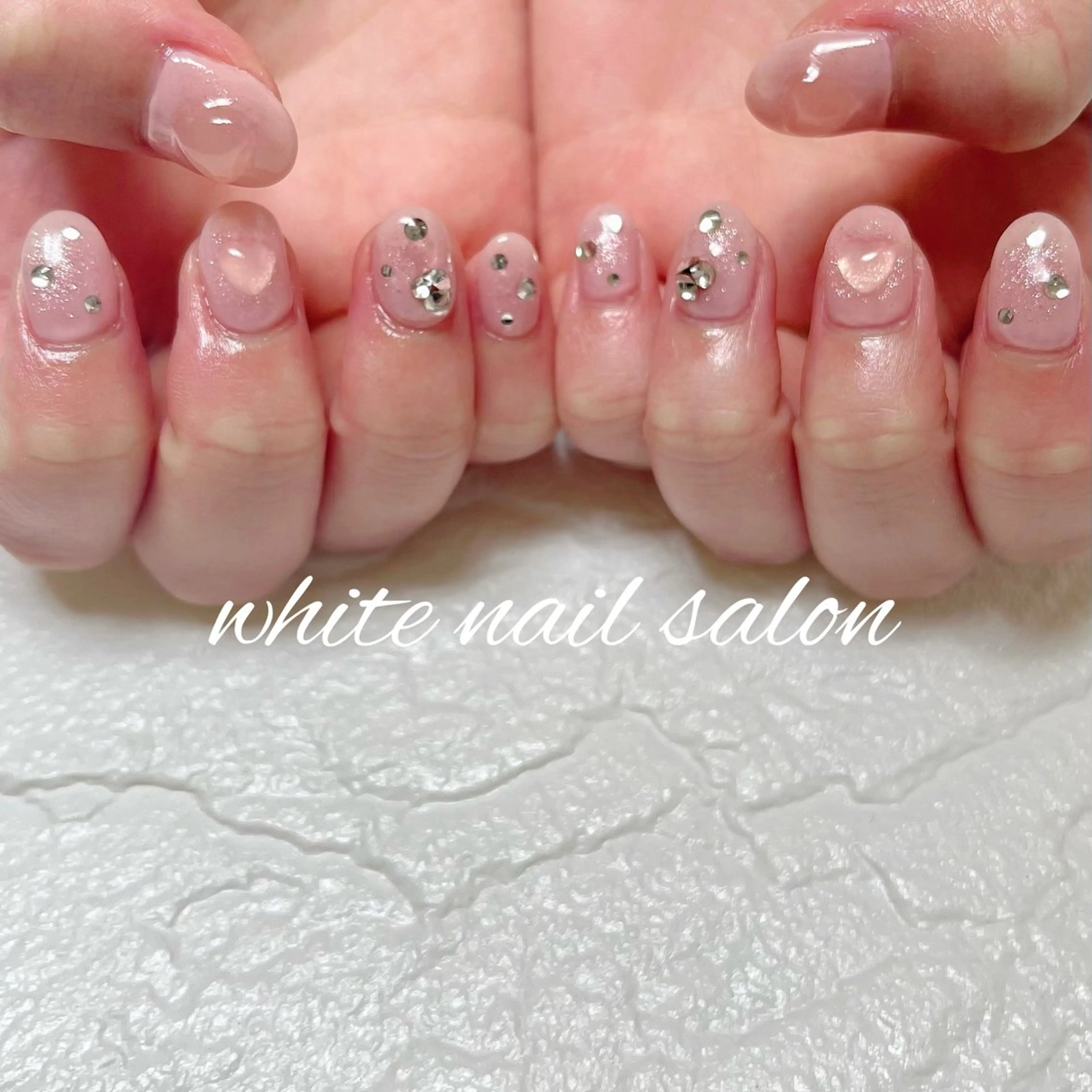 ネイル ハンドネイル white nail salonのネイルデザイン