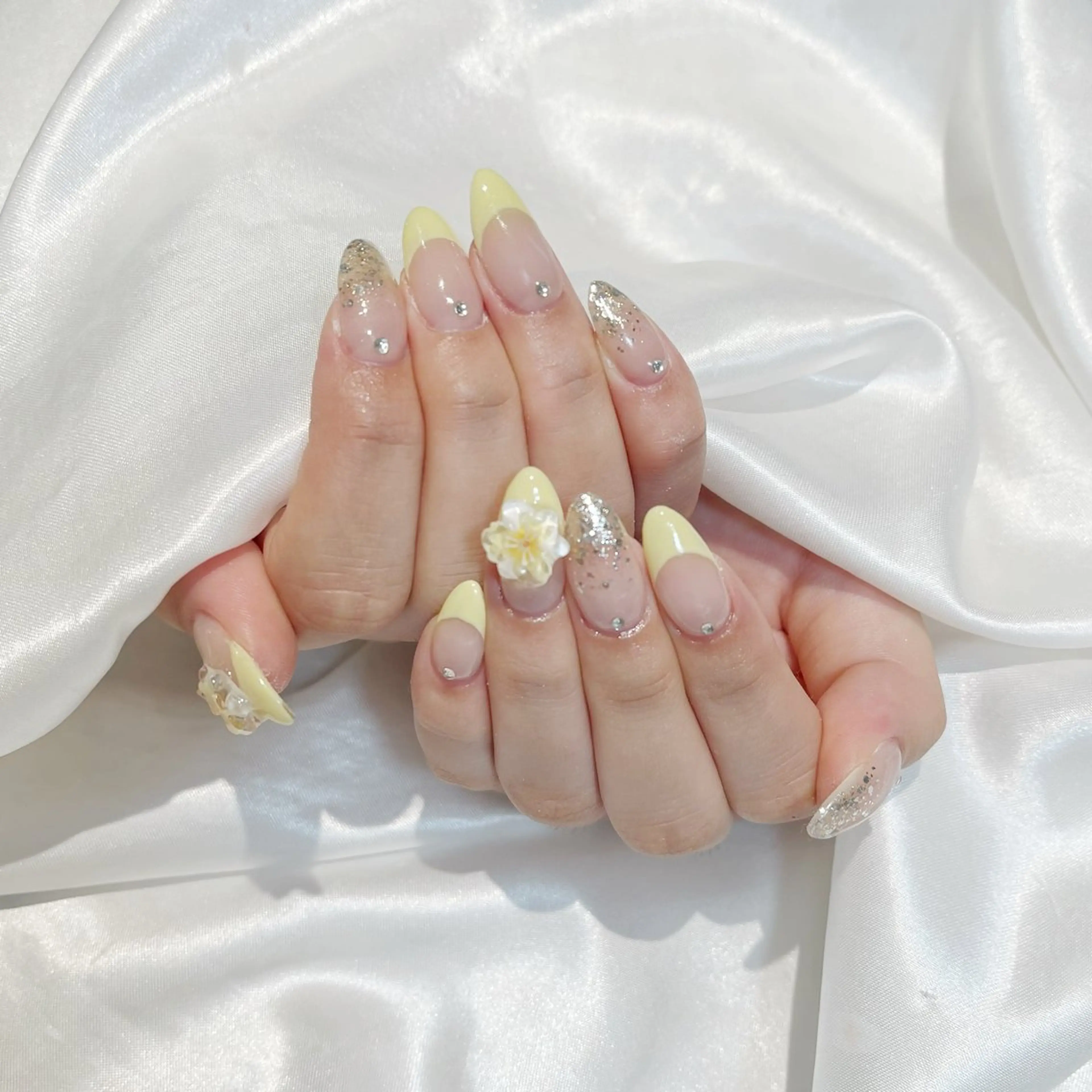 ネイル WISTERIA aisaのネイルデザイン