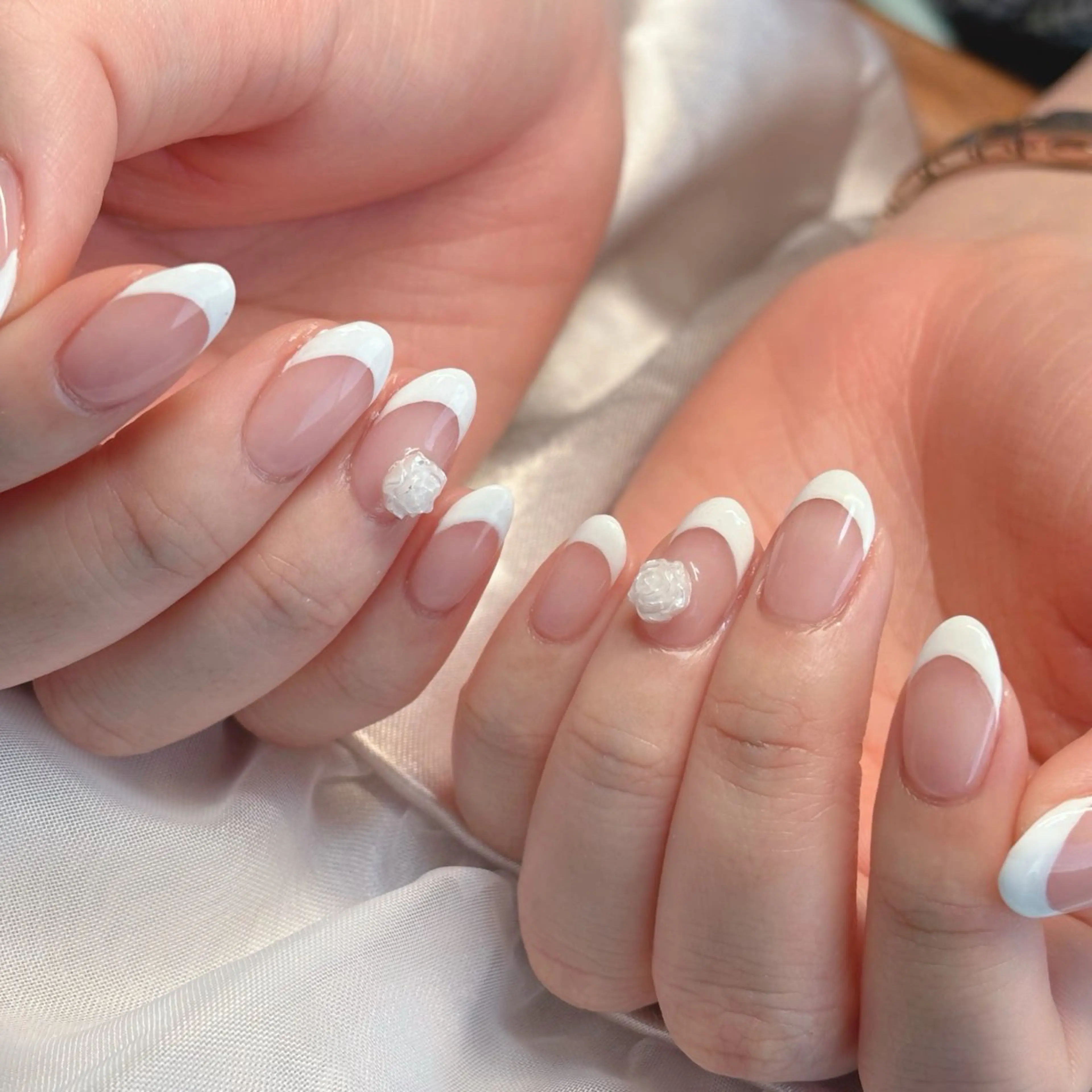 ネイル フレンチネイル ハンドネイル 認定講師⭐️歴20年 サロン&スクールのネイルデザイン