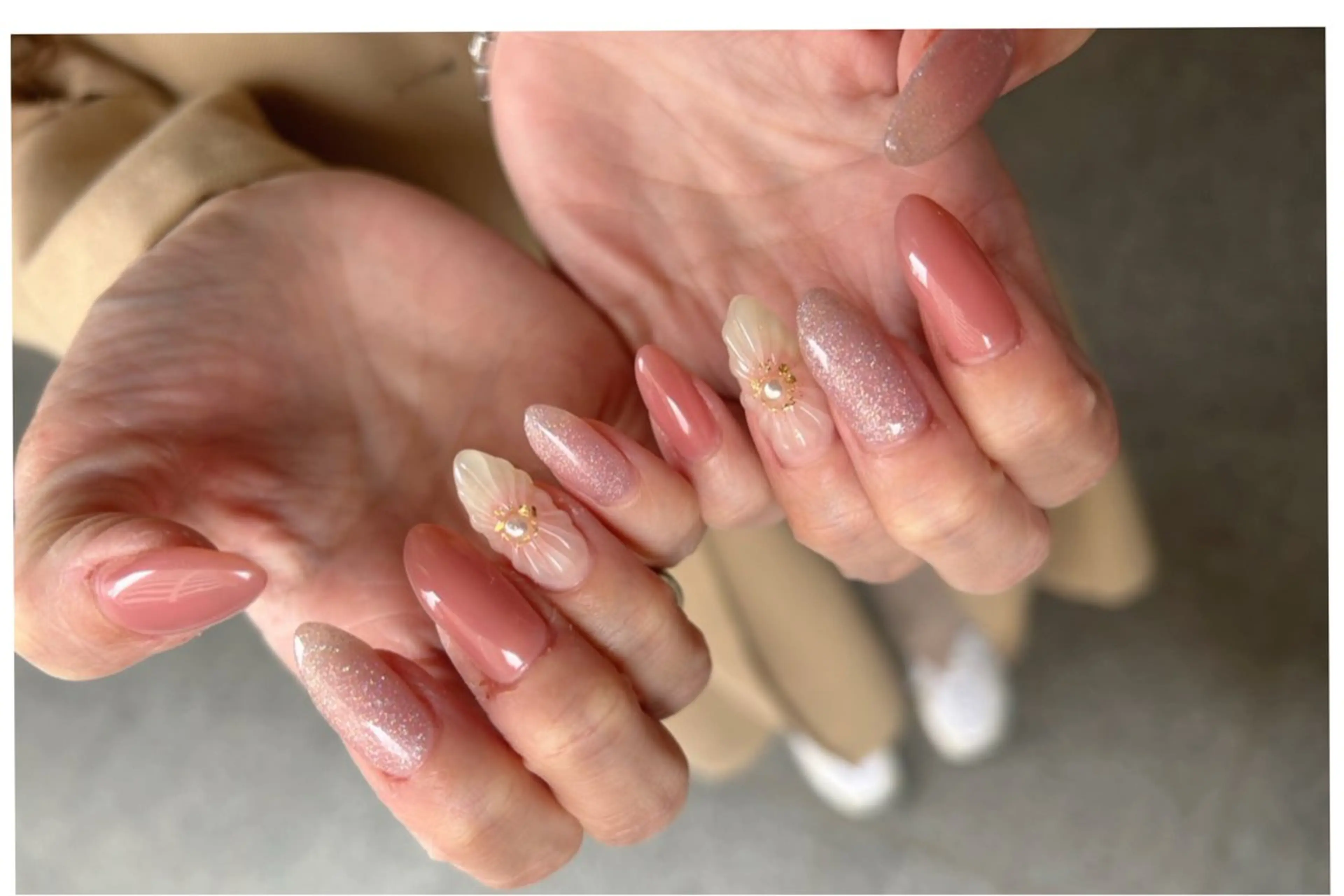 ネイル ハンドネイル 長谷川 奈緒美のネイルデザイン