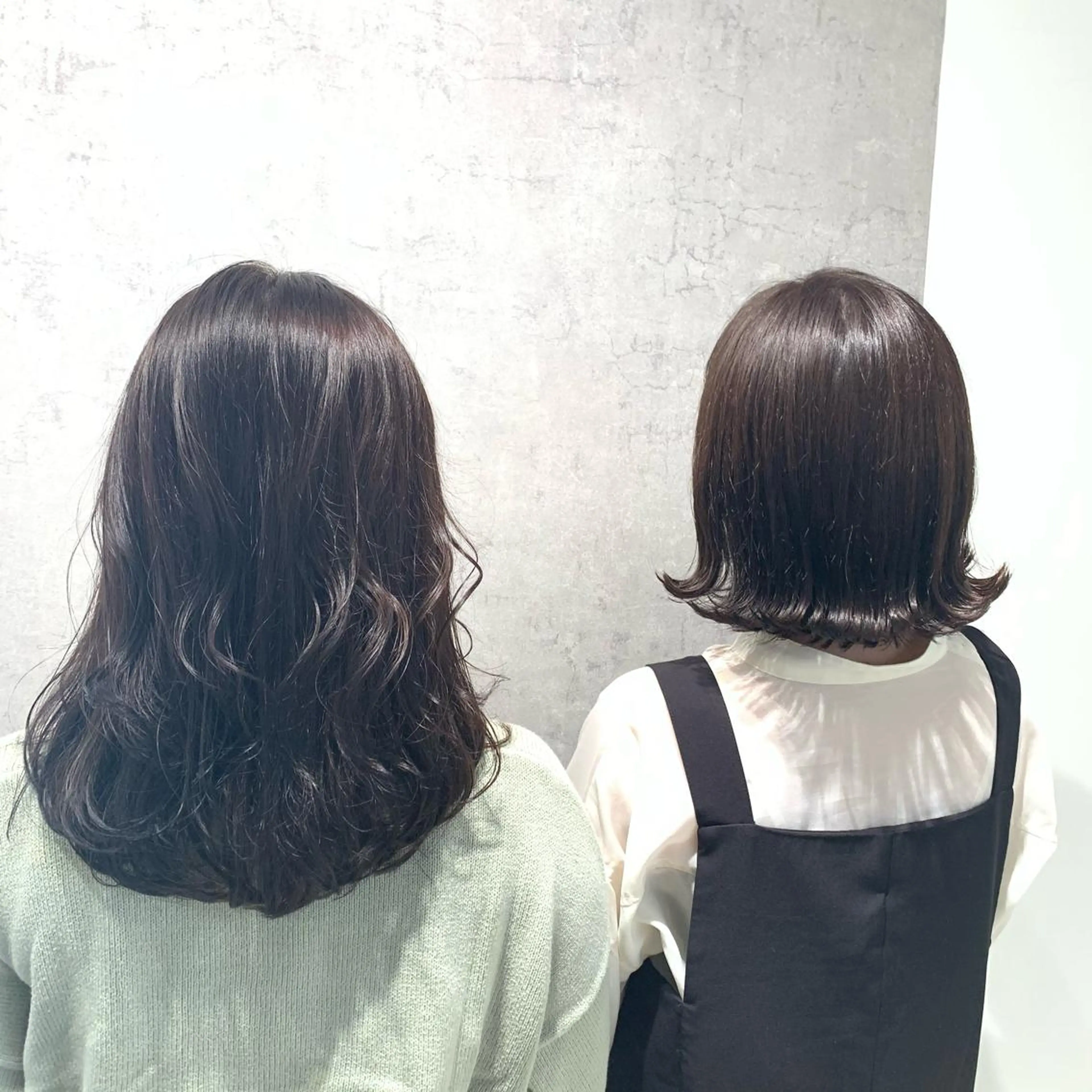 ミディアム カラー パーマ ヘアアレンジ メンズ キッズ ネイル マツエク・マツパ 切りっぱなしヘアボブ ミディアムヘアRYOのヘアスタイル
