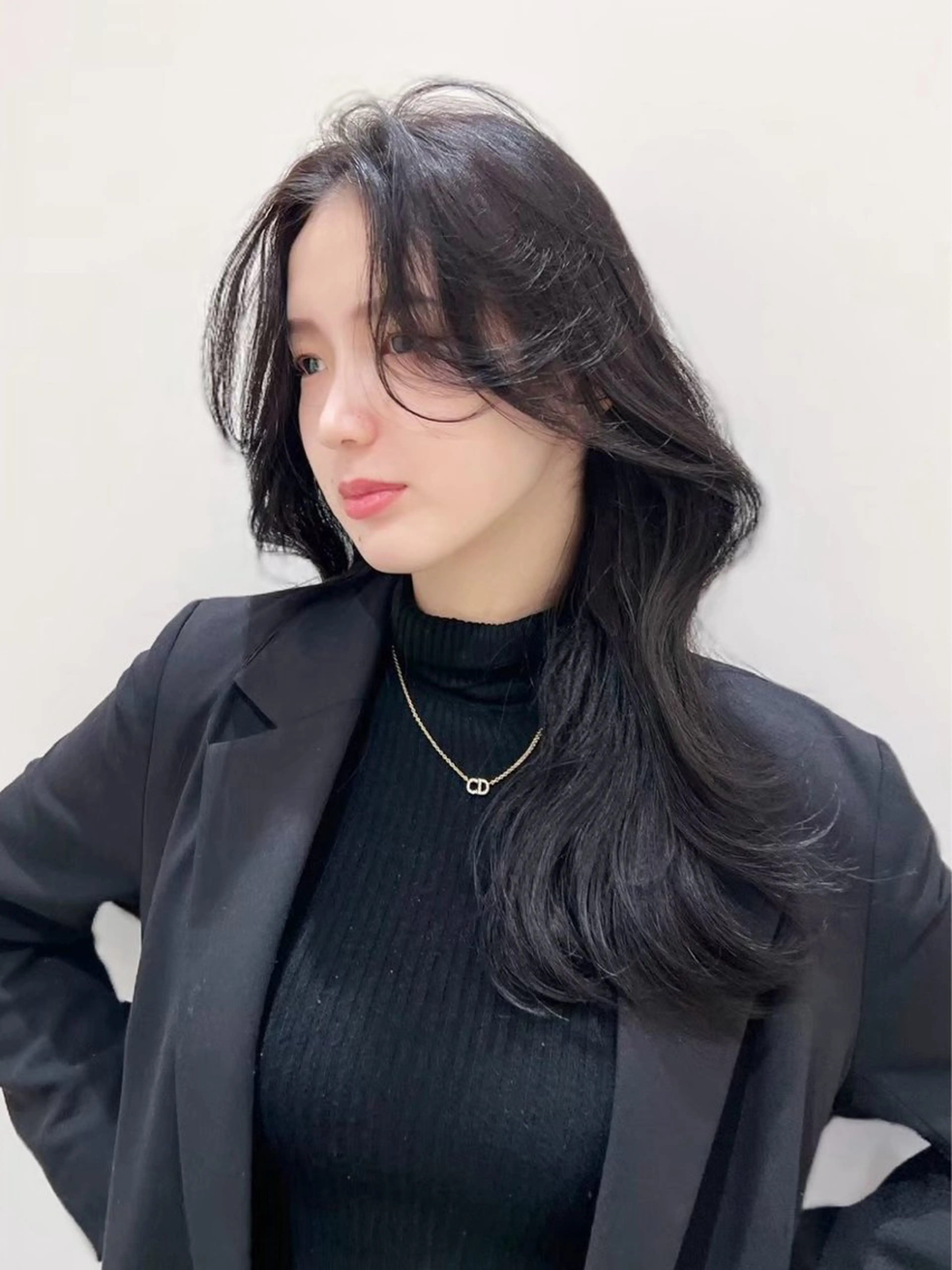 ロング 🚨メンズ曲がる 縮毛矯正りおん🚨のヘアスタイル