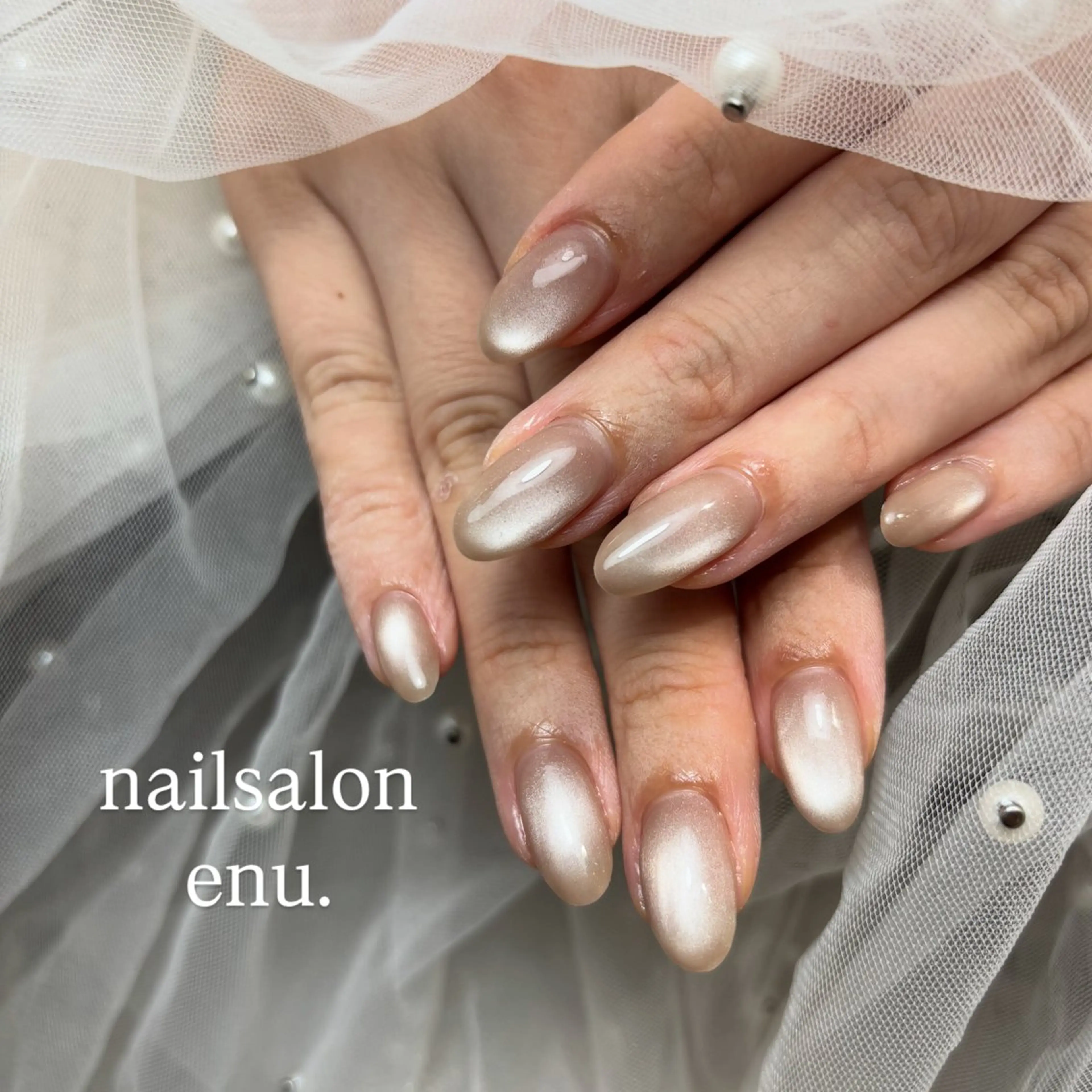 ネイル マグネットネイル nailsalon enu.　miyuのネイルデザイン