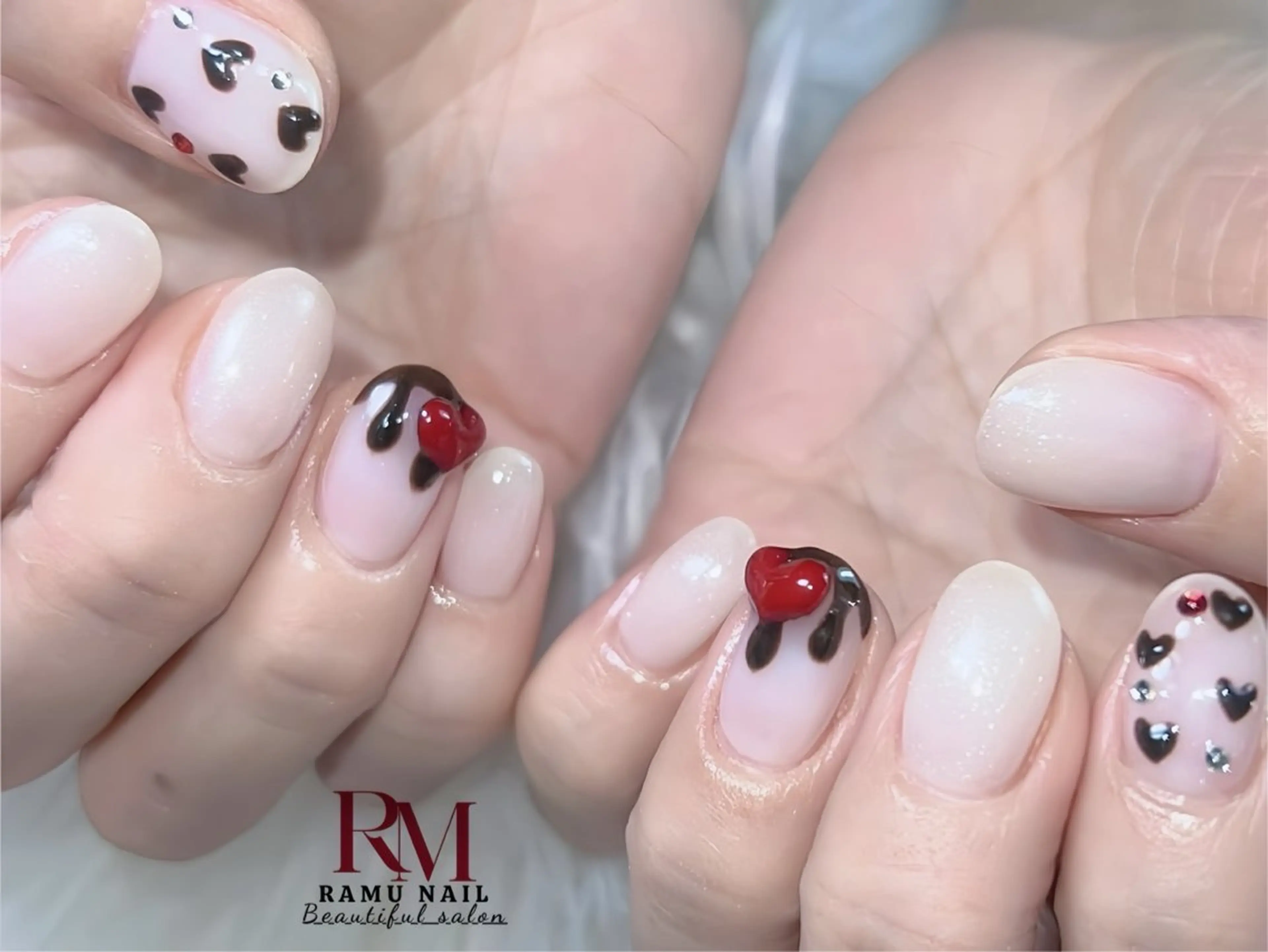 ネイル キラキラネイル マグネットネイル ミラーネイル ピンク ワンホンネイル ハンドネイル RAMU Nail 恵比寿店のネイルデザイン