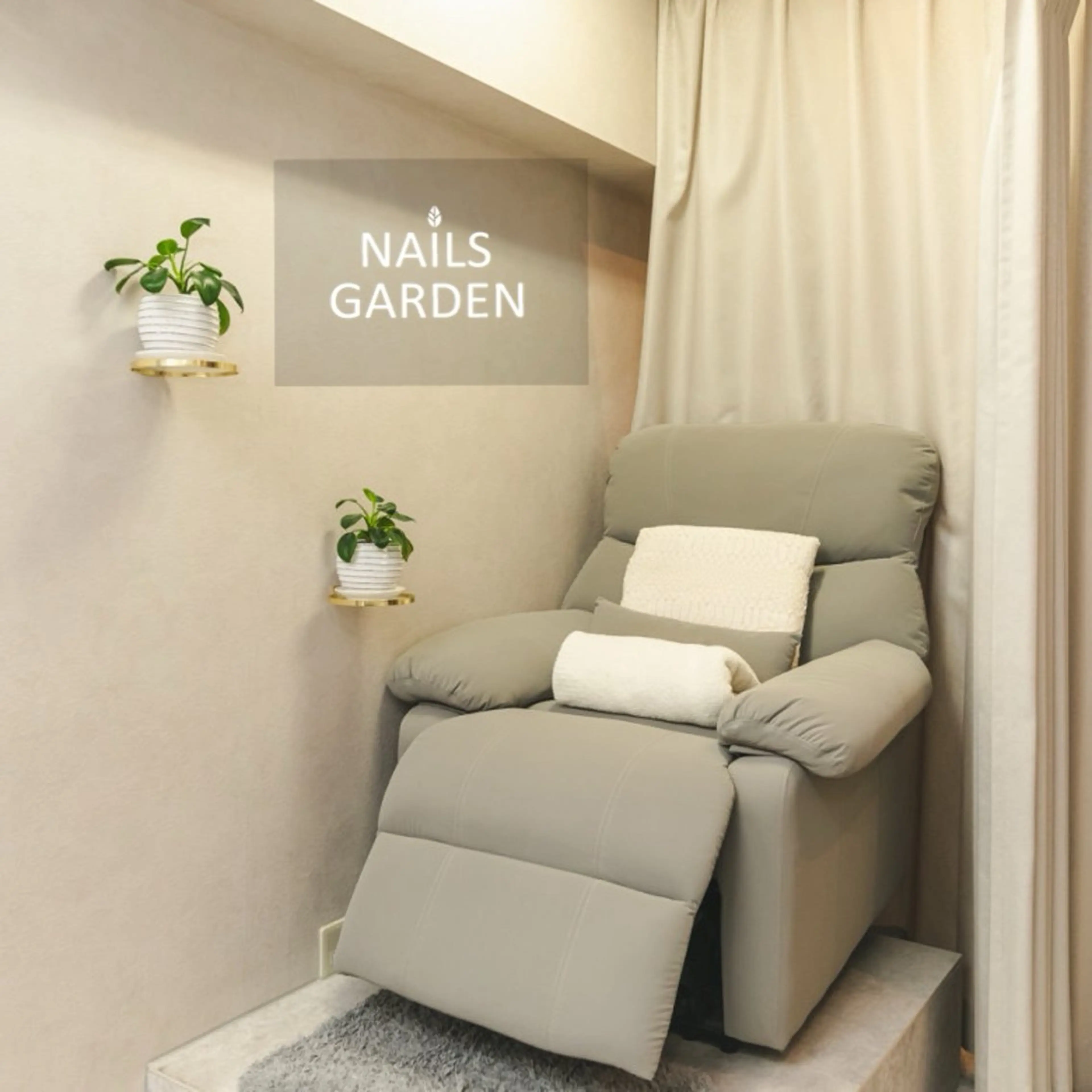 【フット】ワンカラーネイル(オフあり)🍃カラー800色以上！の写真