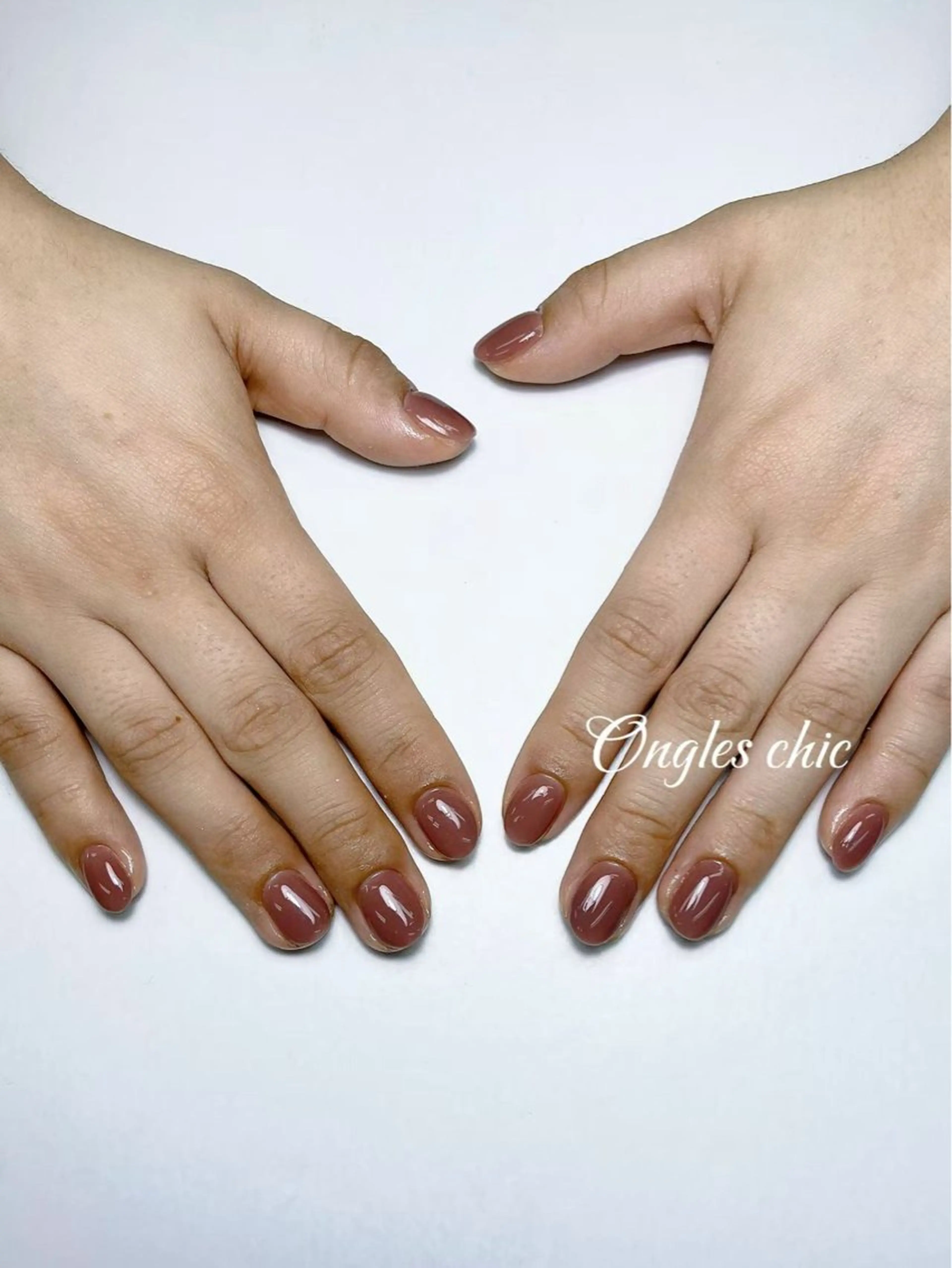 ネイル ハンドネイル ハンドケア ongles chicのネイルデザイン