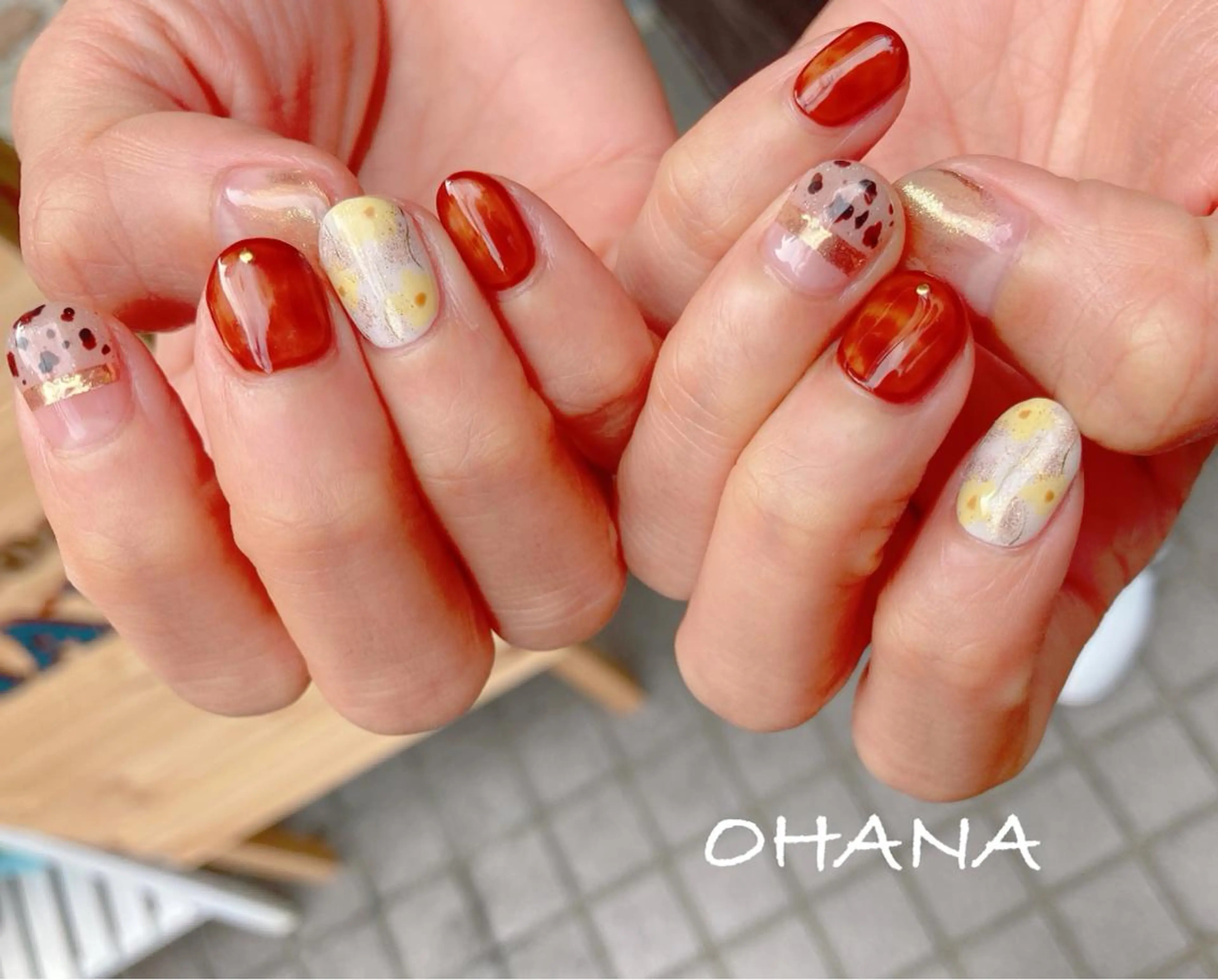 ネイル 成人式 長さ出し フットネイル ミラーネイル ニュアンスネイル nailroom OHANA🌴のネイルデザイン