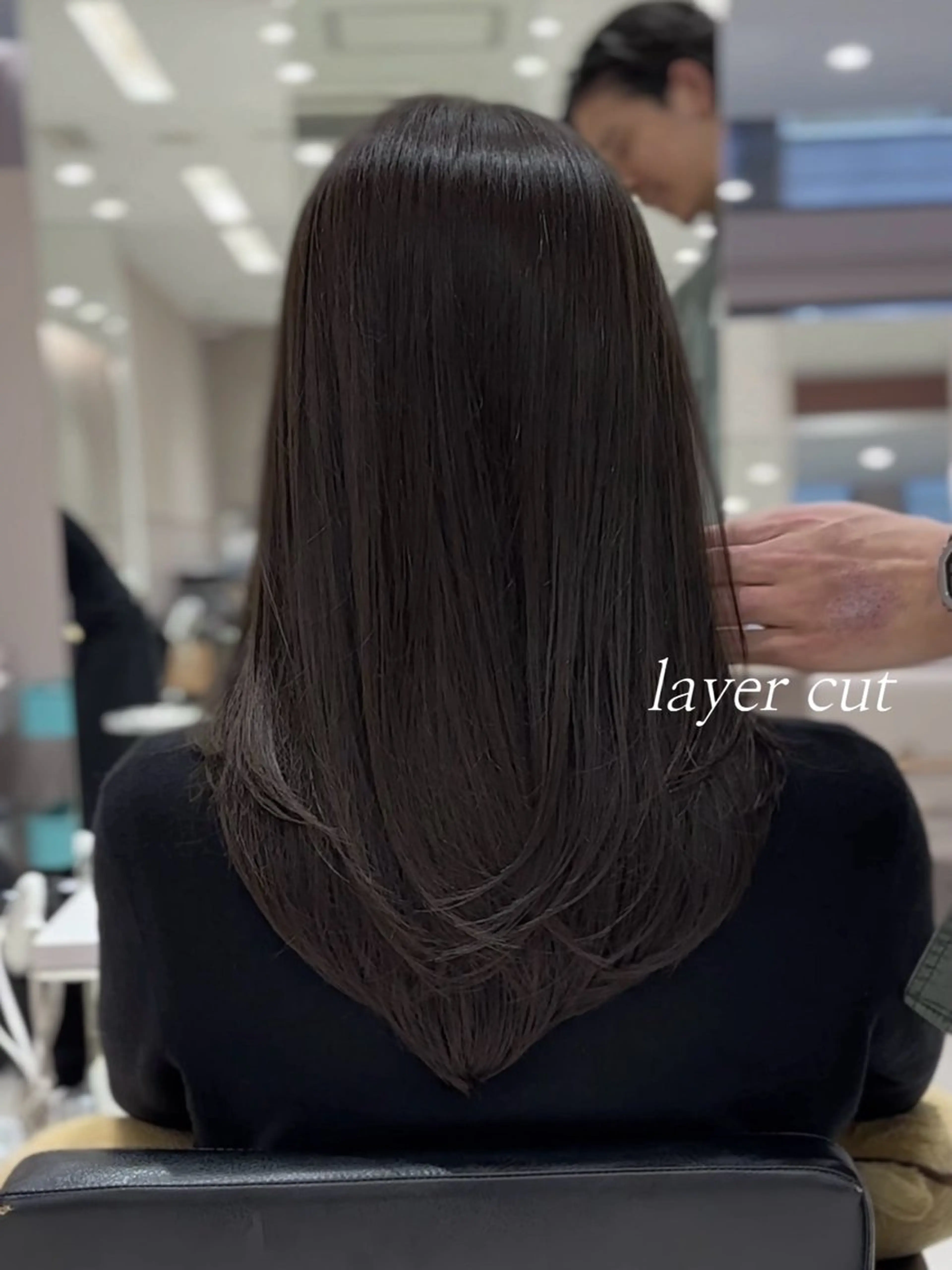 セミロング カラー レイヤーカット カット ヘアカラー トリートメント レイヤー/顔周り /透明感🩶高橋大のヘアスタイル