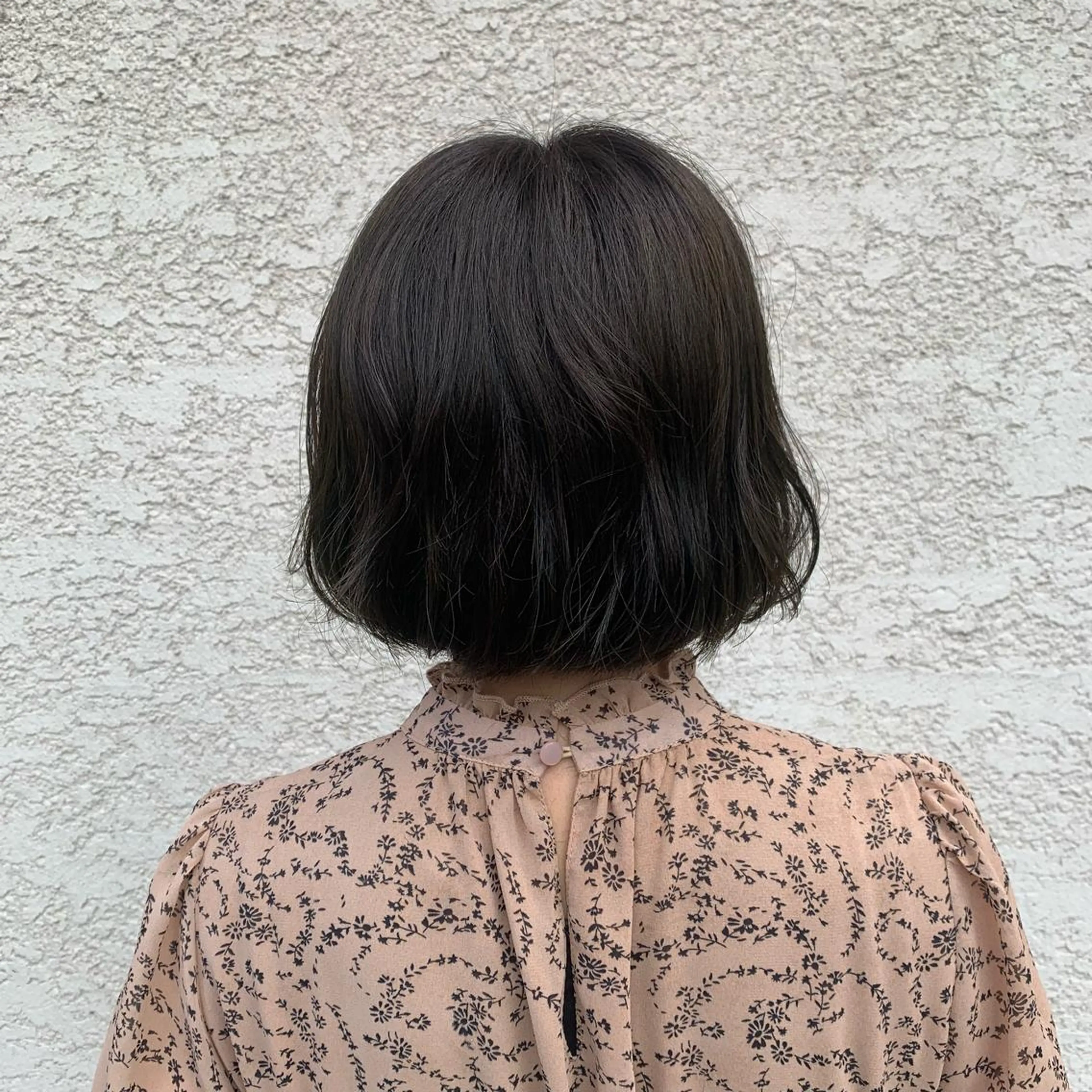 ショート カラー ヘアアレンジ ダークグレー オルチャンヘア 韓国×巻ける髪質改善 💍maki💍のヘアスタイル