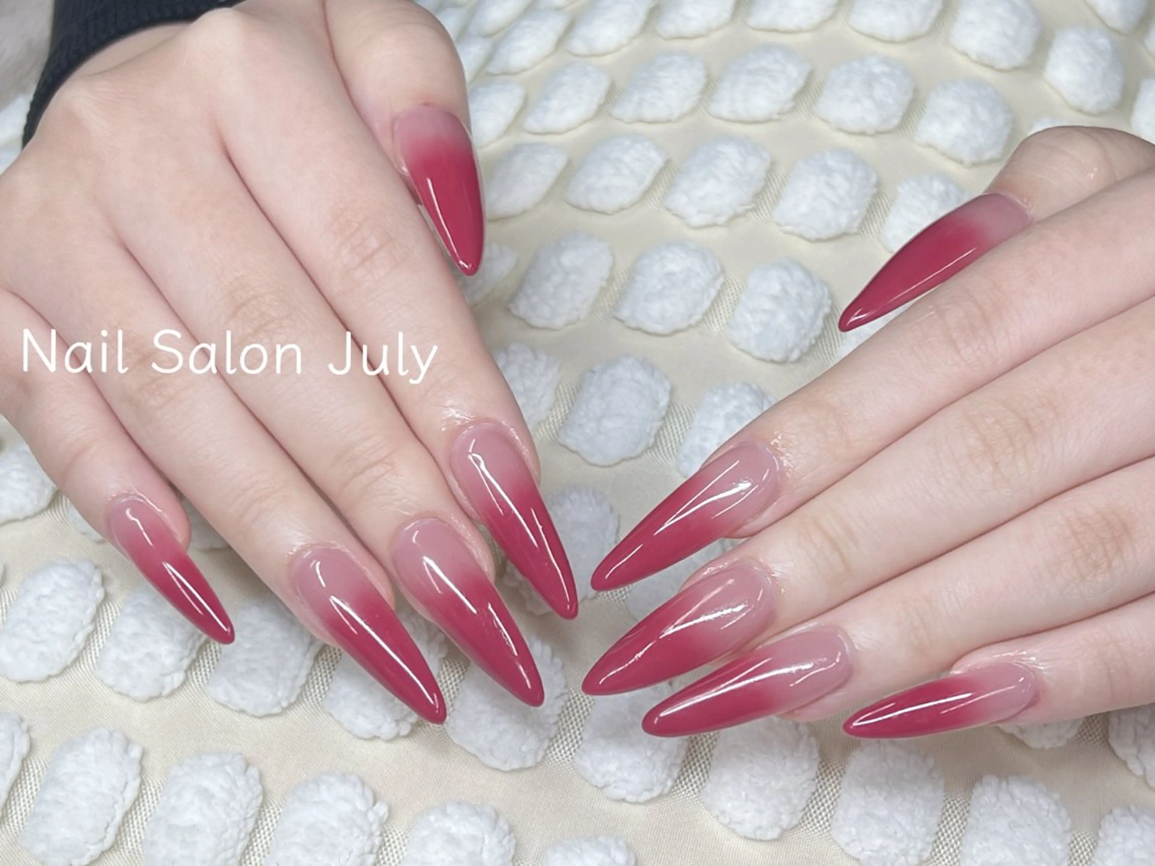 ネイル アートネイル オーロラネイル ジェルネイル ガーリー キラキラネイル ハンドネイル July モモのネイルデザイン